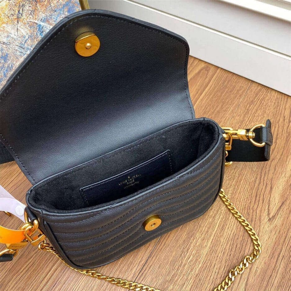 L0vis Vvtt0n New Wave Multi Pochette Handbag M56461