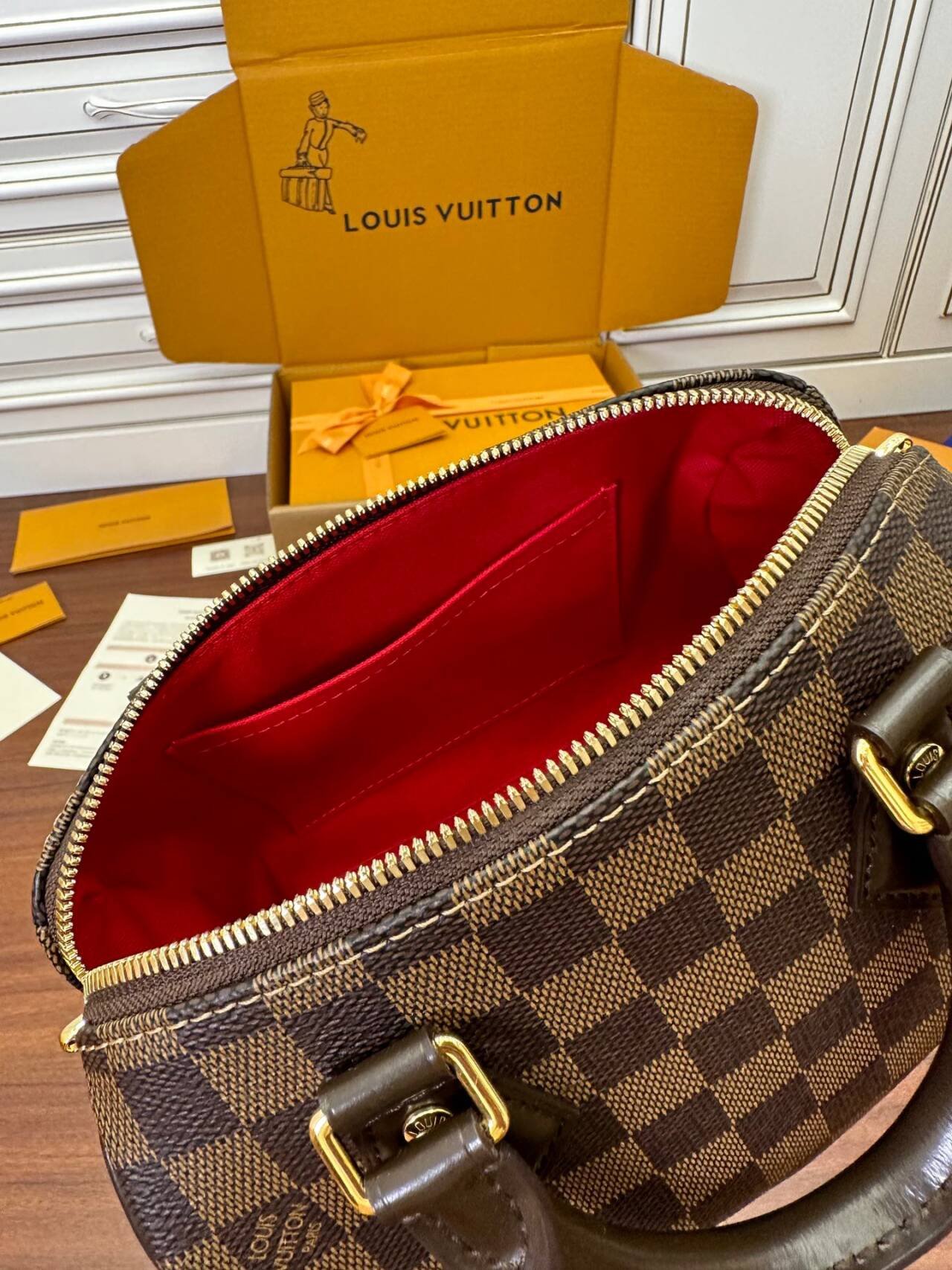 L0vis Vvtt0n Speedy Bandoulière 20 N40489