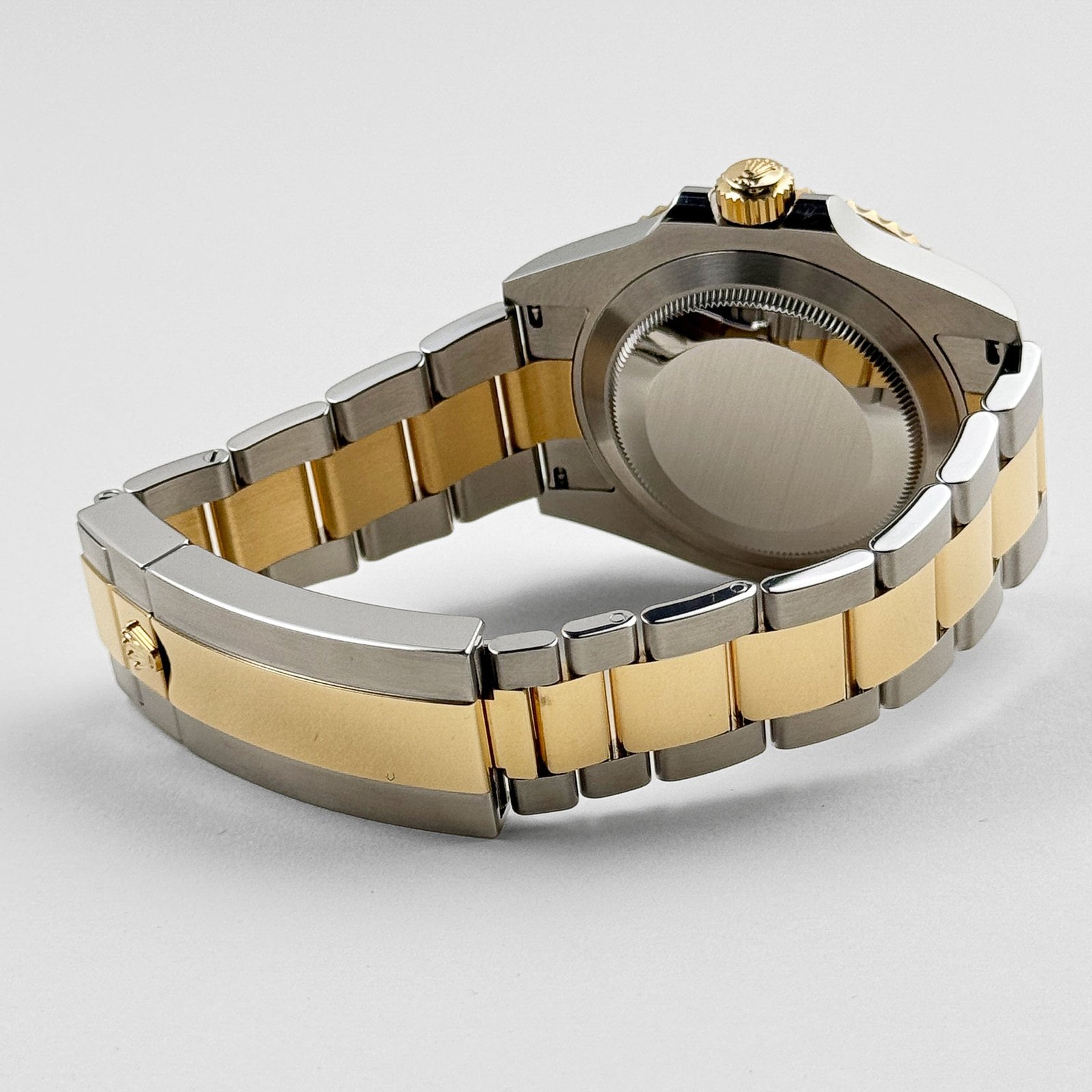 R01ex Submariner Date 126613LN Stainless Steel Yellow Gold Black Dial (2024)