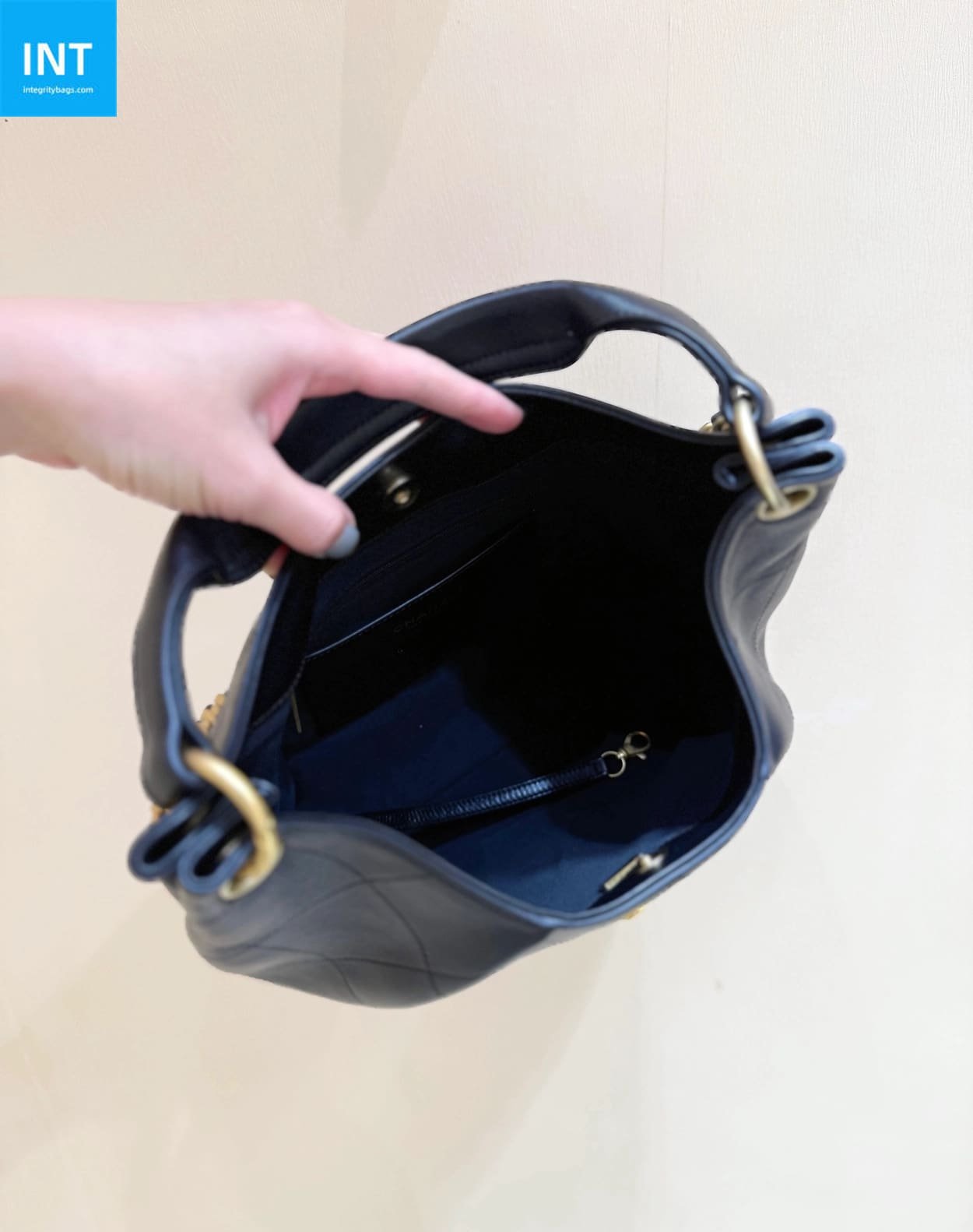 Ch**el Maxi Hobo Bag AS5970