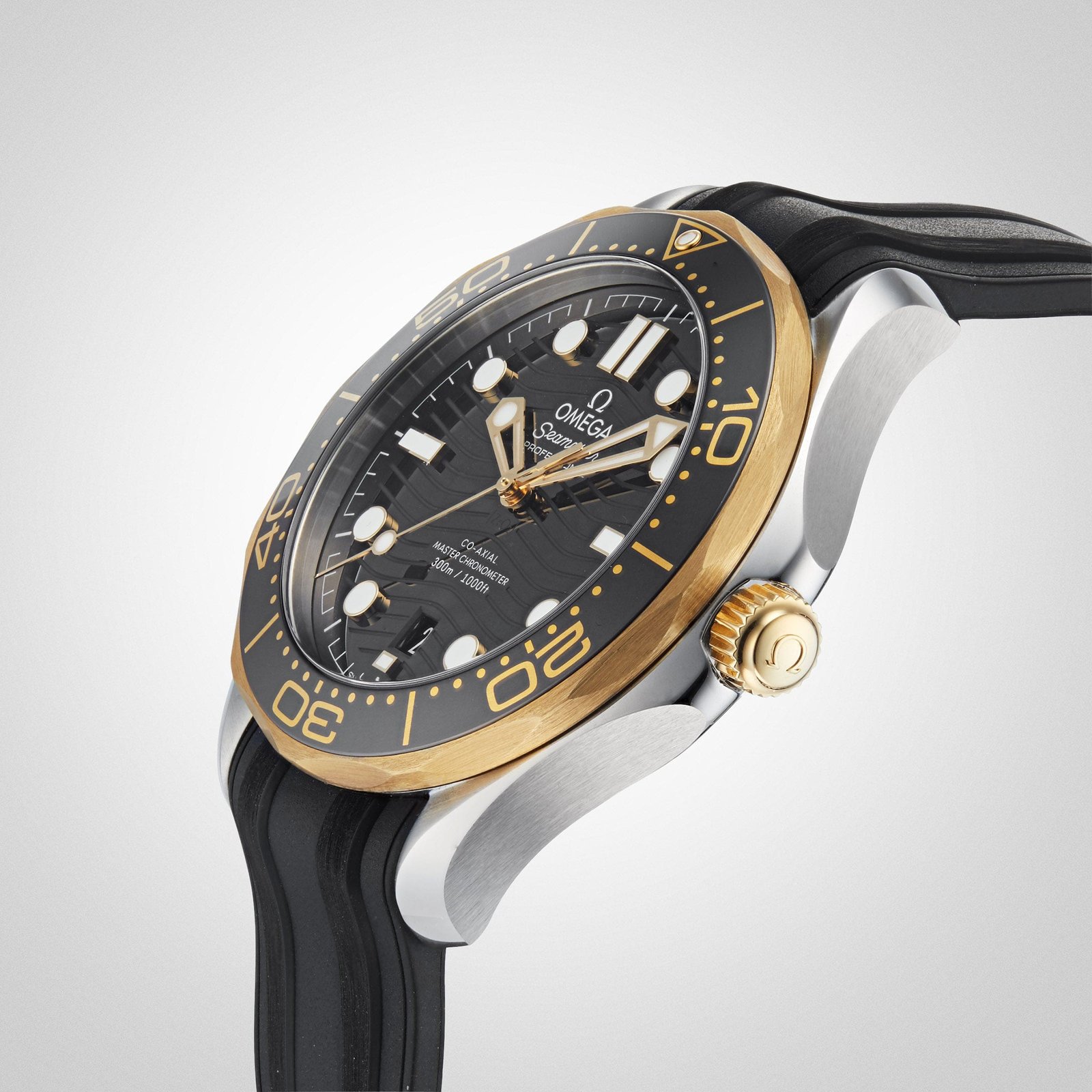 0me*ga Seamaster Diver 300M