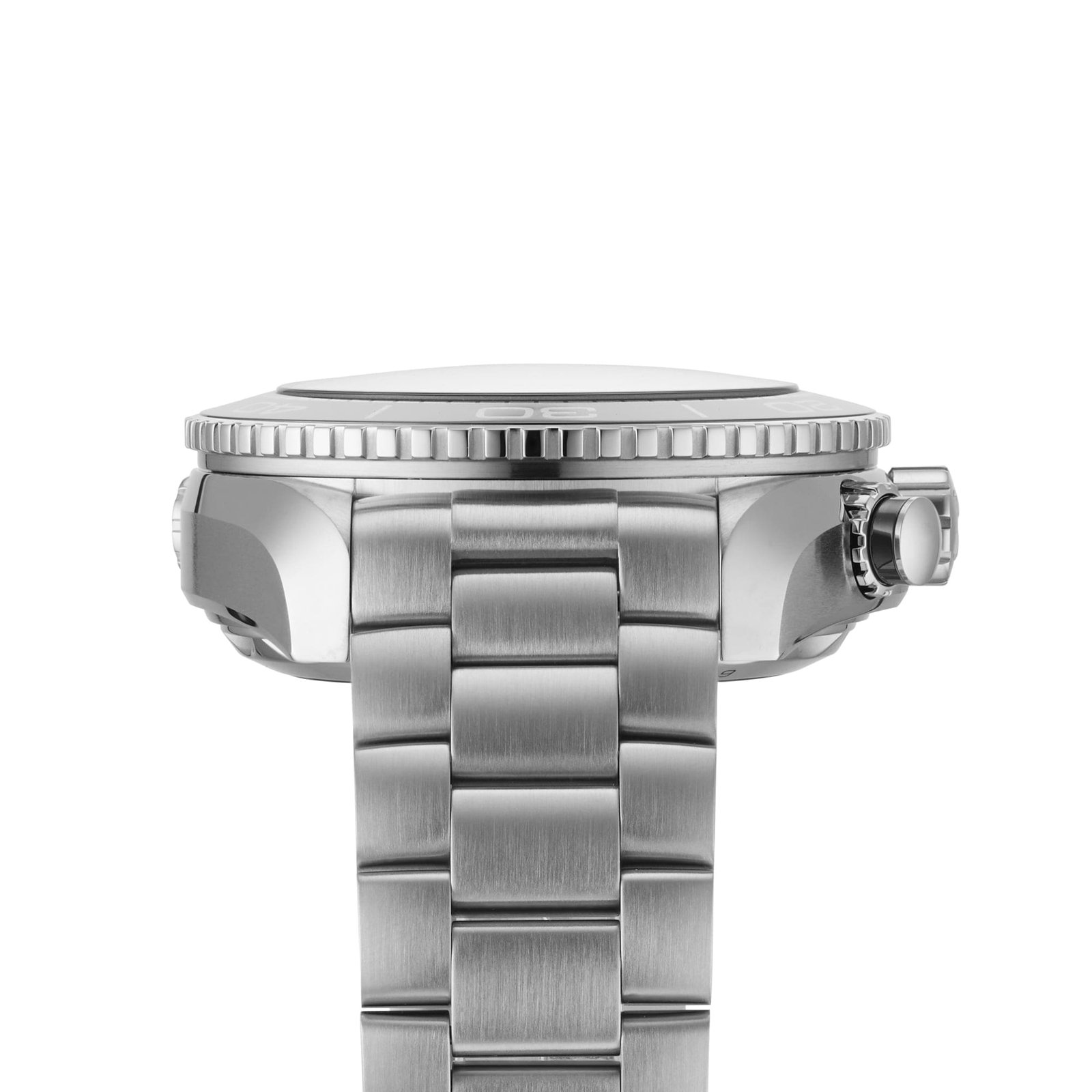0me*ga Seamaster Planet Ocean 600M