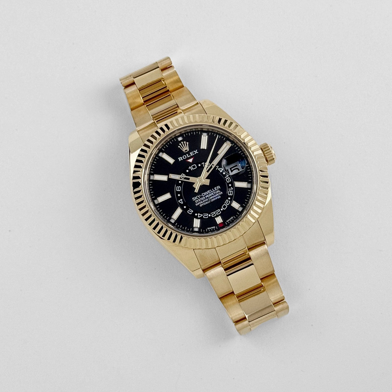 R01ex Sky-Dweller 326938 Yellow Gold Black Dial (2021)