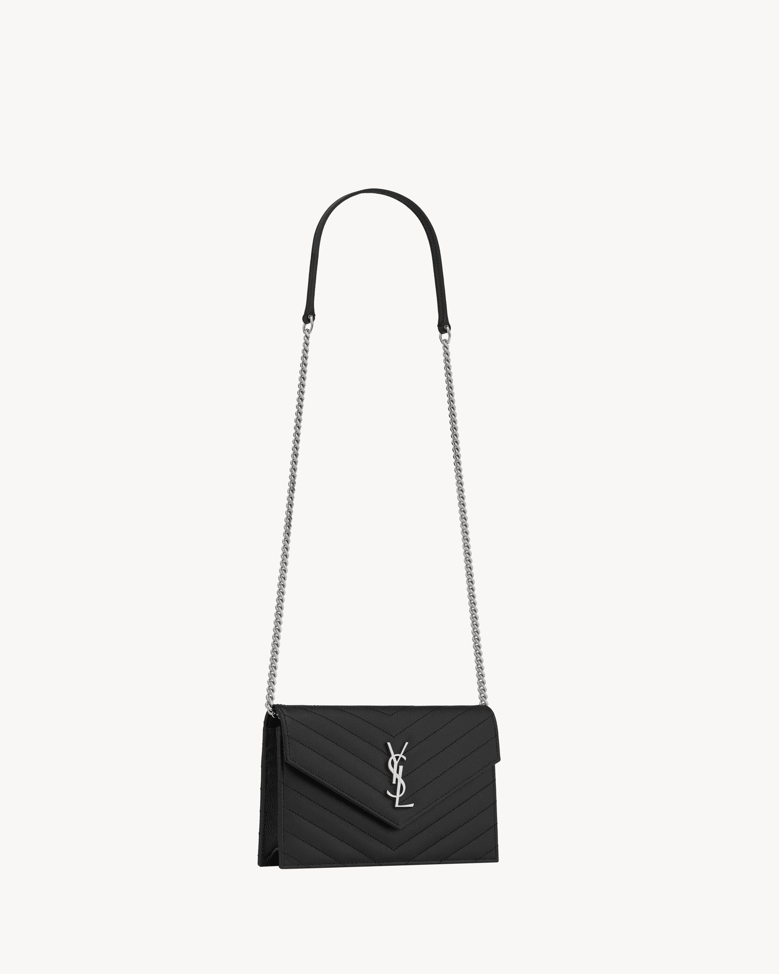 Sa1nt Lau*nt CASSANDRE ENVELOPE CHAIN WALLET IN GRAIN DE POUDRE LEATHER