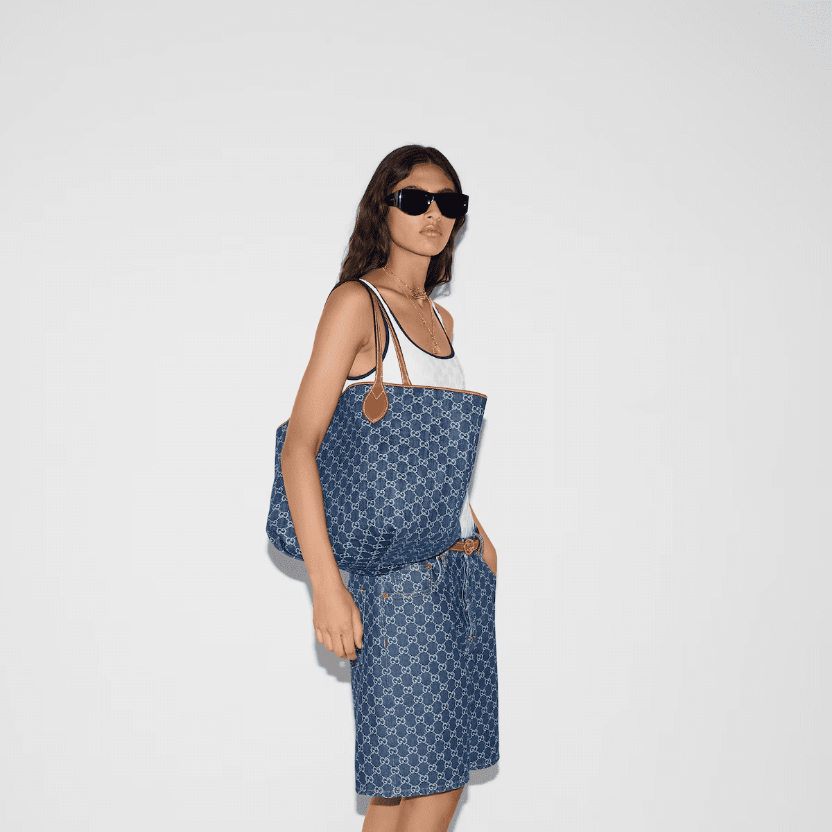 Gvc*1 TOTISSIMA LARGE TOTE BAG