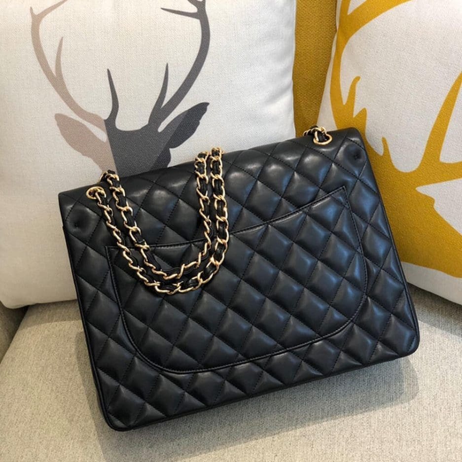 Ch**el Classic Maxi Handbag LAMBSKIN & GOLD METAL