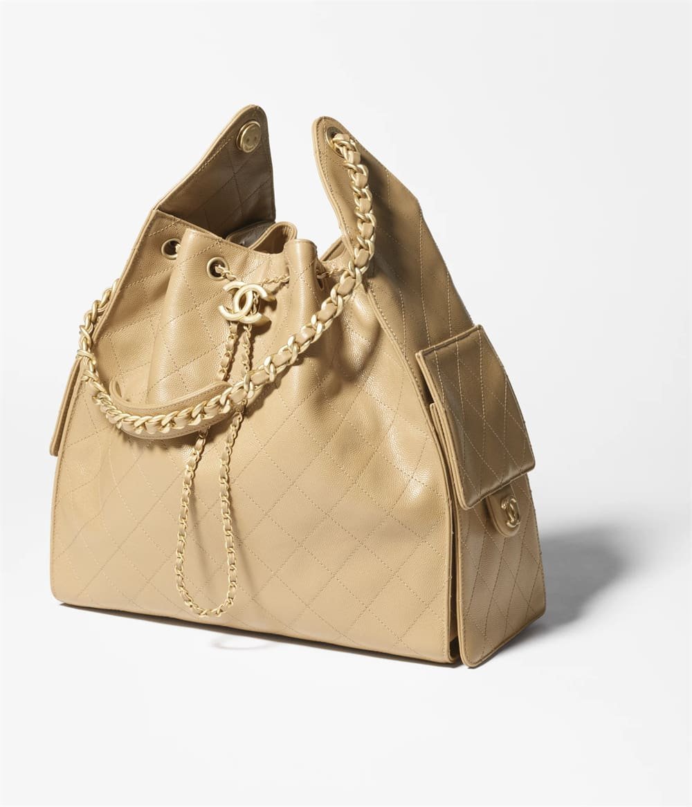 Ch**el 25 Medium Handbag