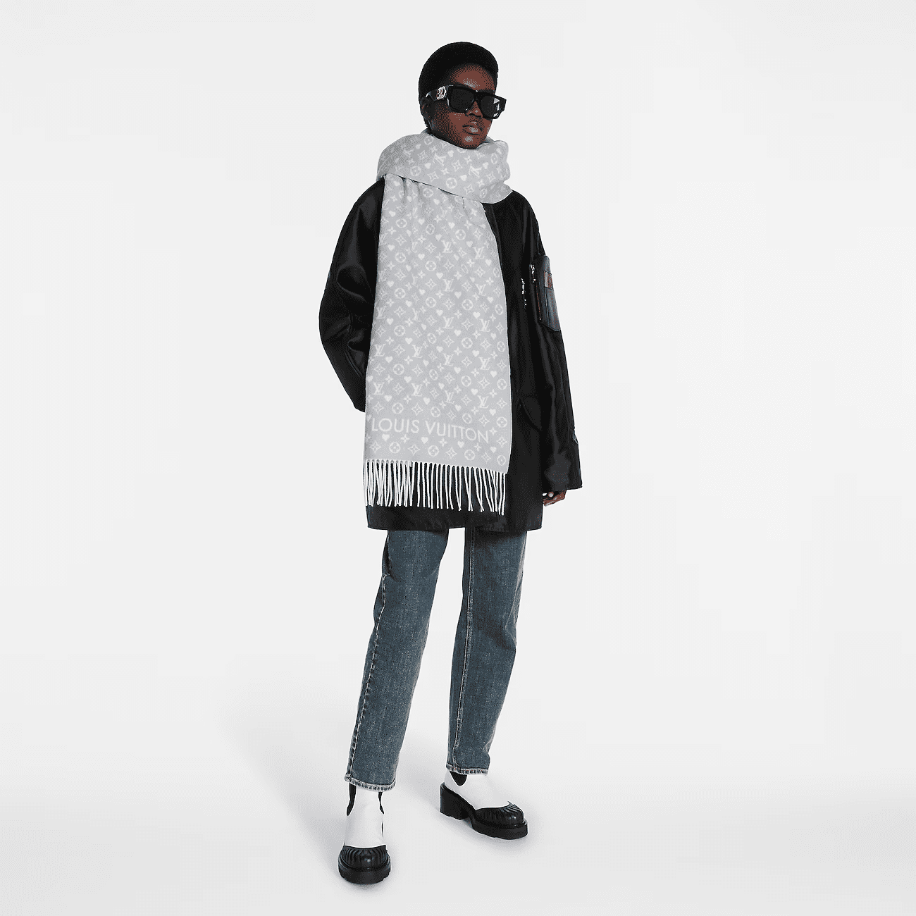 L0vis Vvtt0n M77641 GAME ON scarf