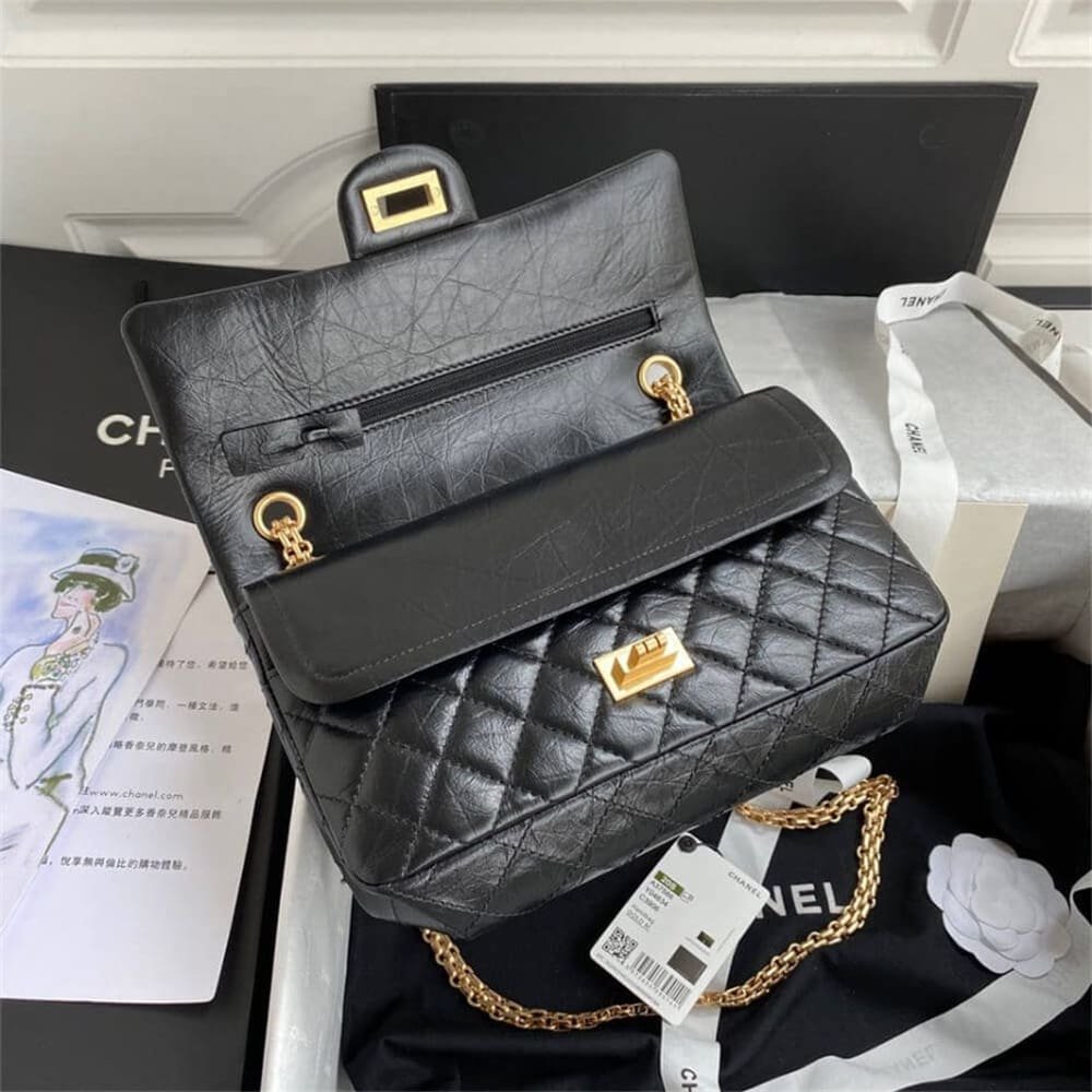Ch**el 2.55 HANDBAG A37586