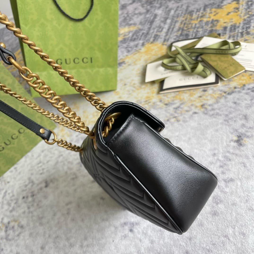 Gvc*1 MARMONT SMALL MATELASSÉ SHOULDER BAG