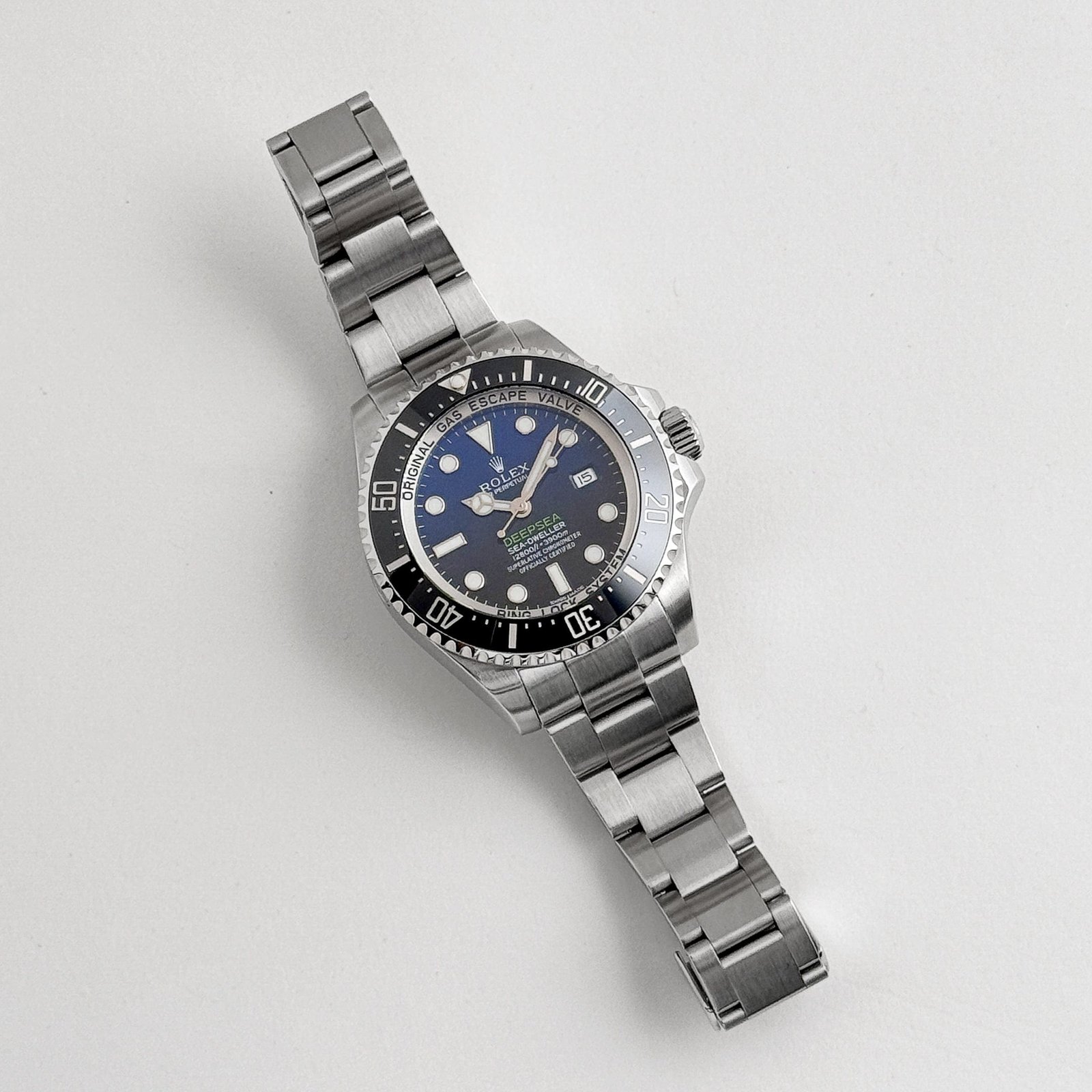 R01ex Deepsea Sea-Dweller 116660 ‘James Cameron’ Blue Dial (2015)
