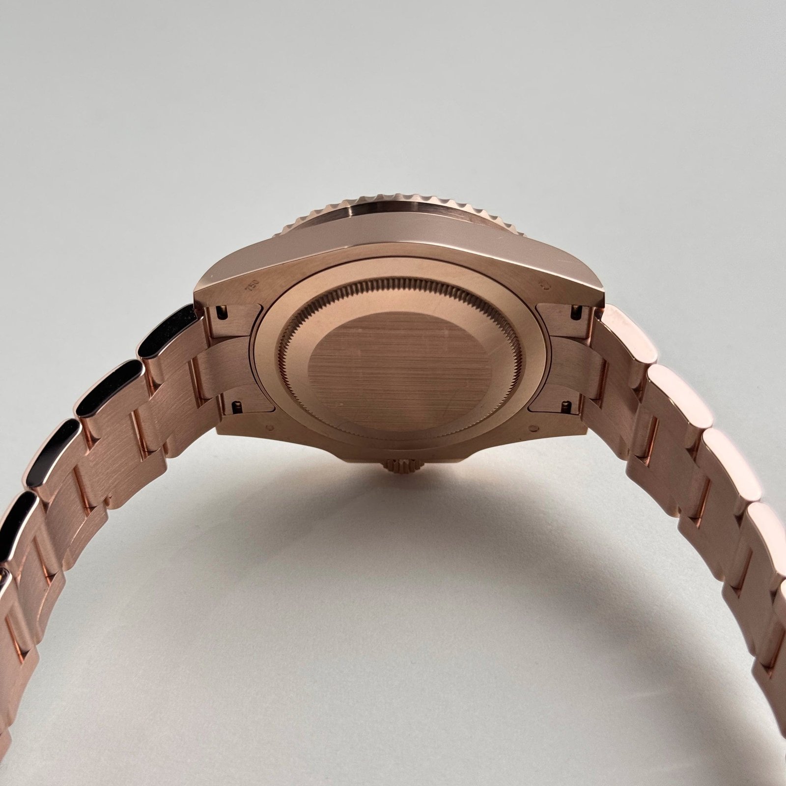 R01ex GMT-Master II 126715CHNR ‘Root Beer’ Rose Gold Black Dial (2020)
