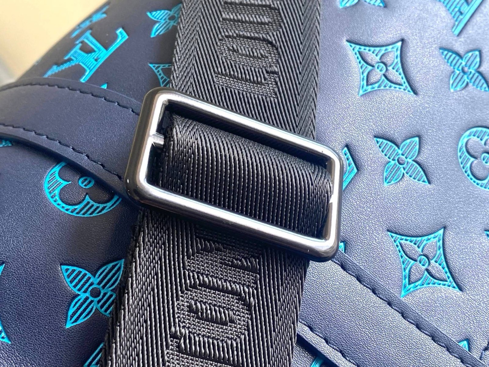 L0vis Vvtt0n M46593 Keepall Bandoulière 50