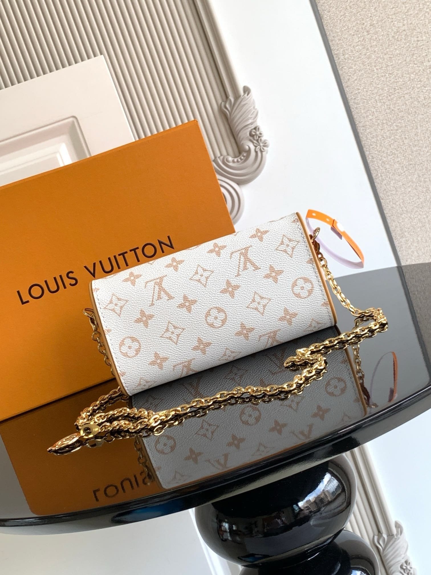 L0vis Vvtt0n M26583 Pochette Camille