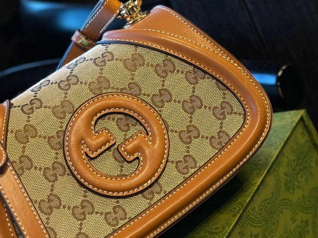 Gvc*1 Blondie mini shoulder bag