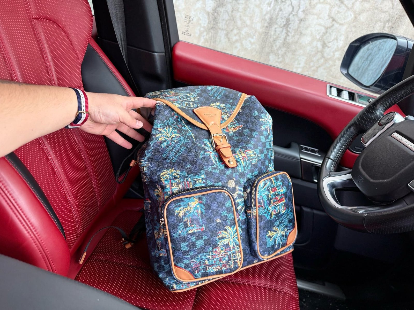 L0vis Vvtt0n N40755 Montsouris Cargo Backpack