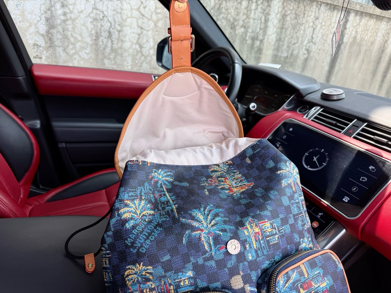 L0vis Vvtt0n N40755 Montsouris Cargo Backpack