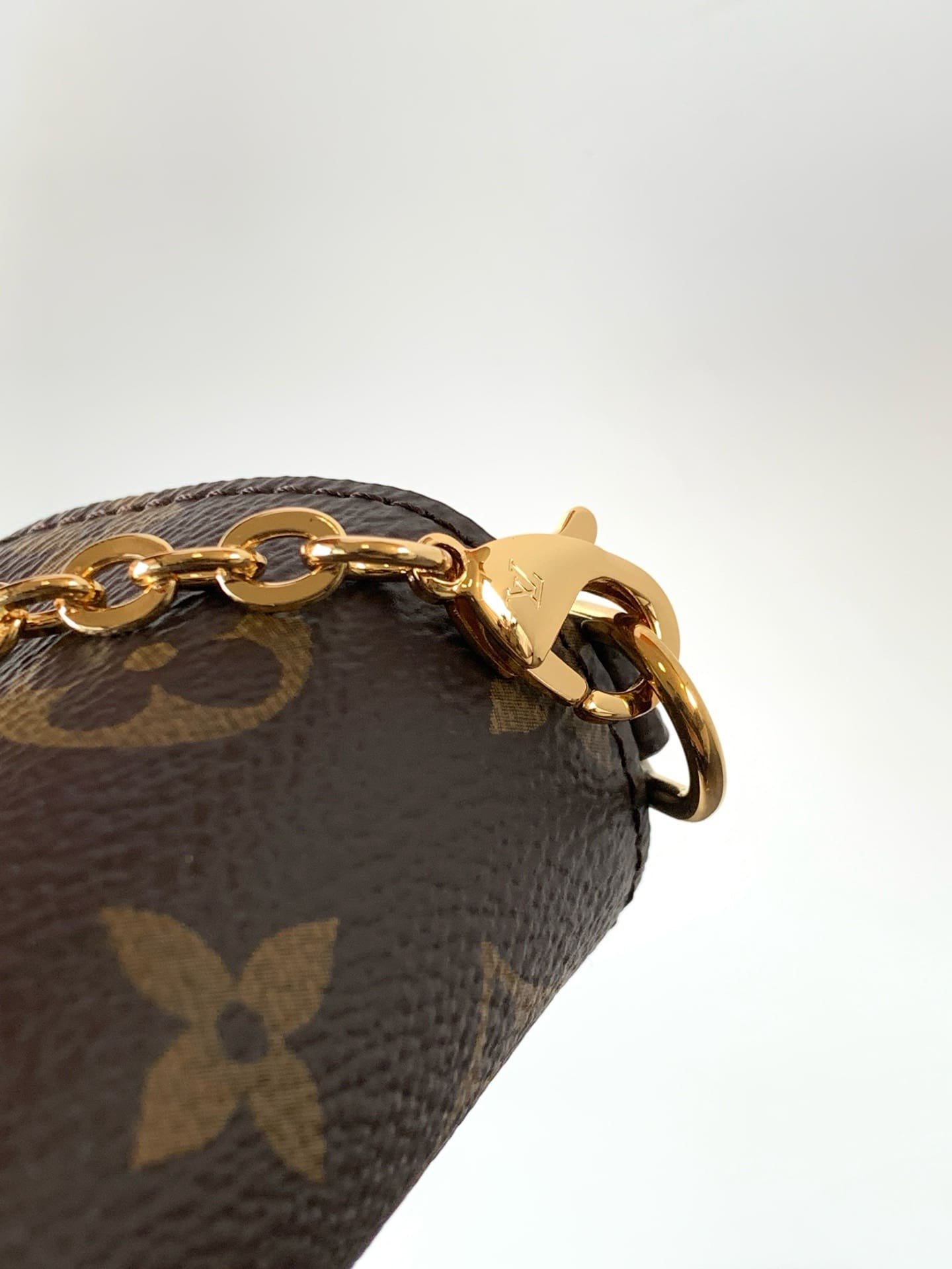 L0vis Vvtt0n Félicie Pochette M81896