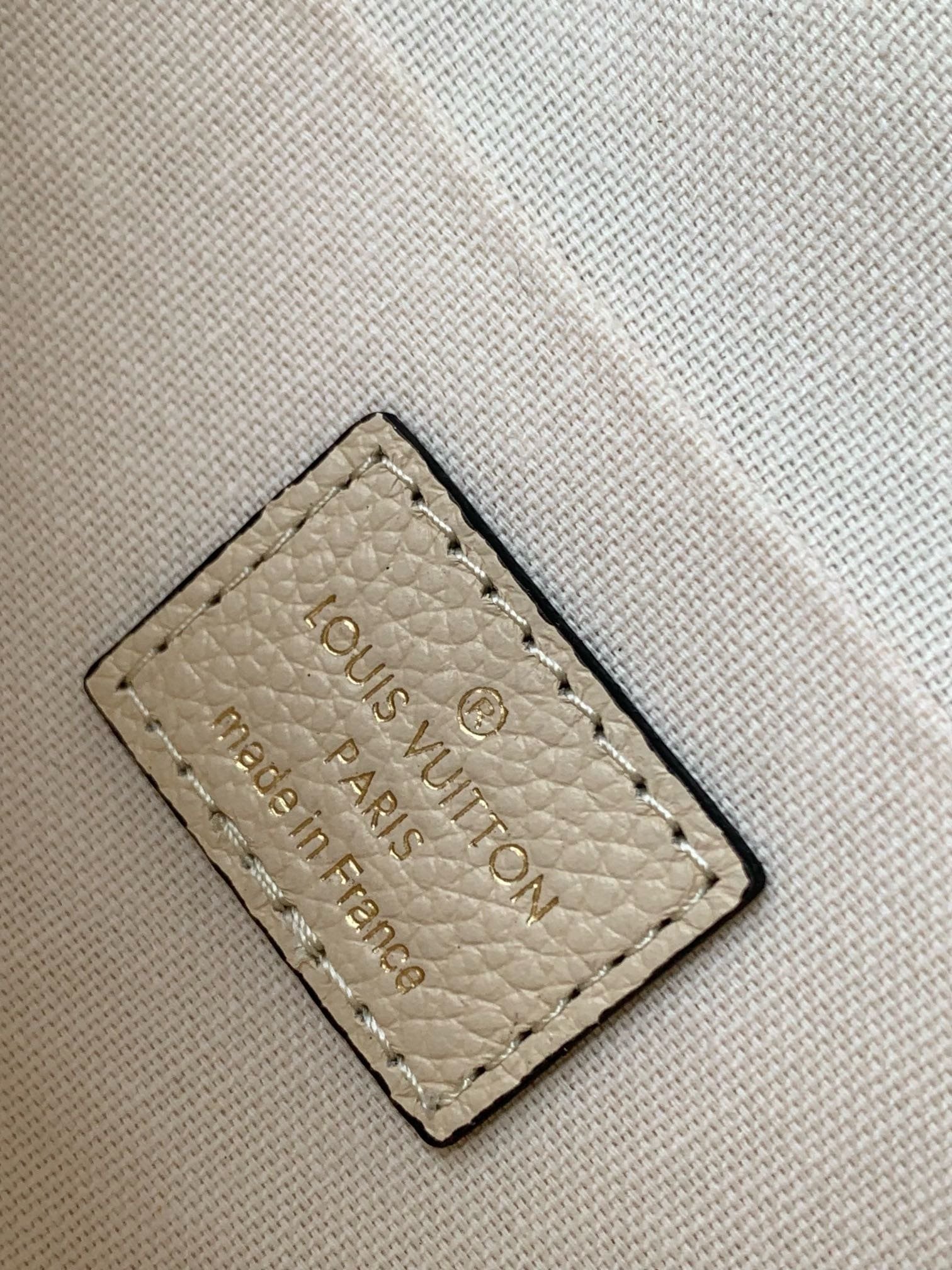 L0vis Vvtt0n M82363 Félicie Pochette