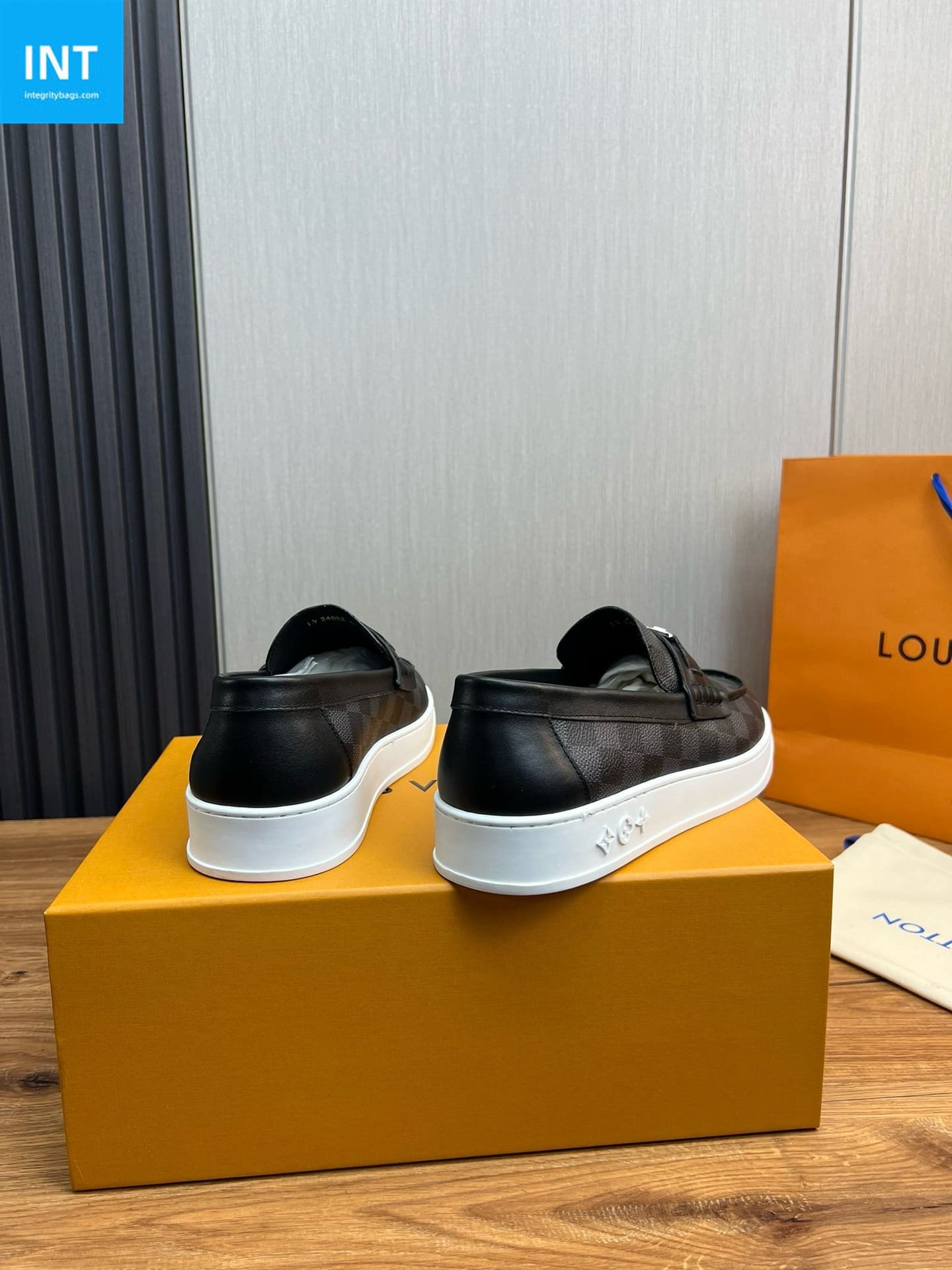 L0vis Vvtt0n Shoes | Mastercraft Quality