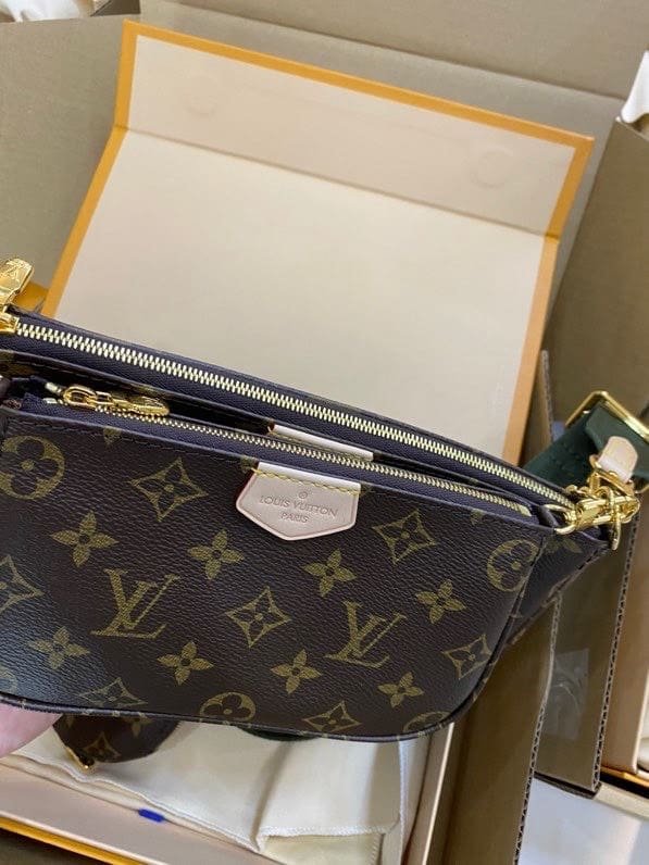 L0vis Vvtt0n Multi Pochette Accessoires M44813