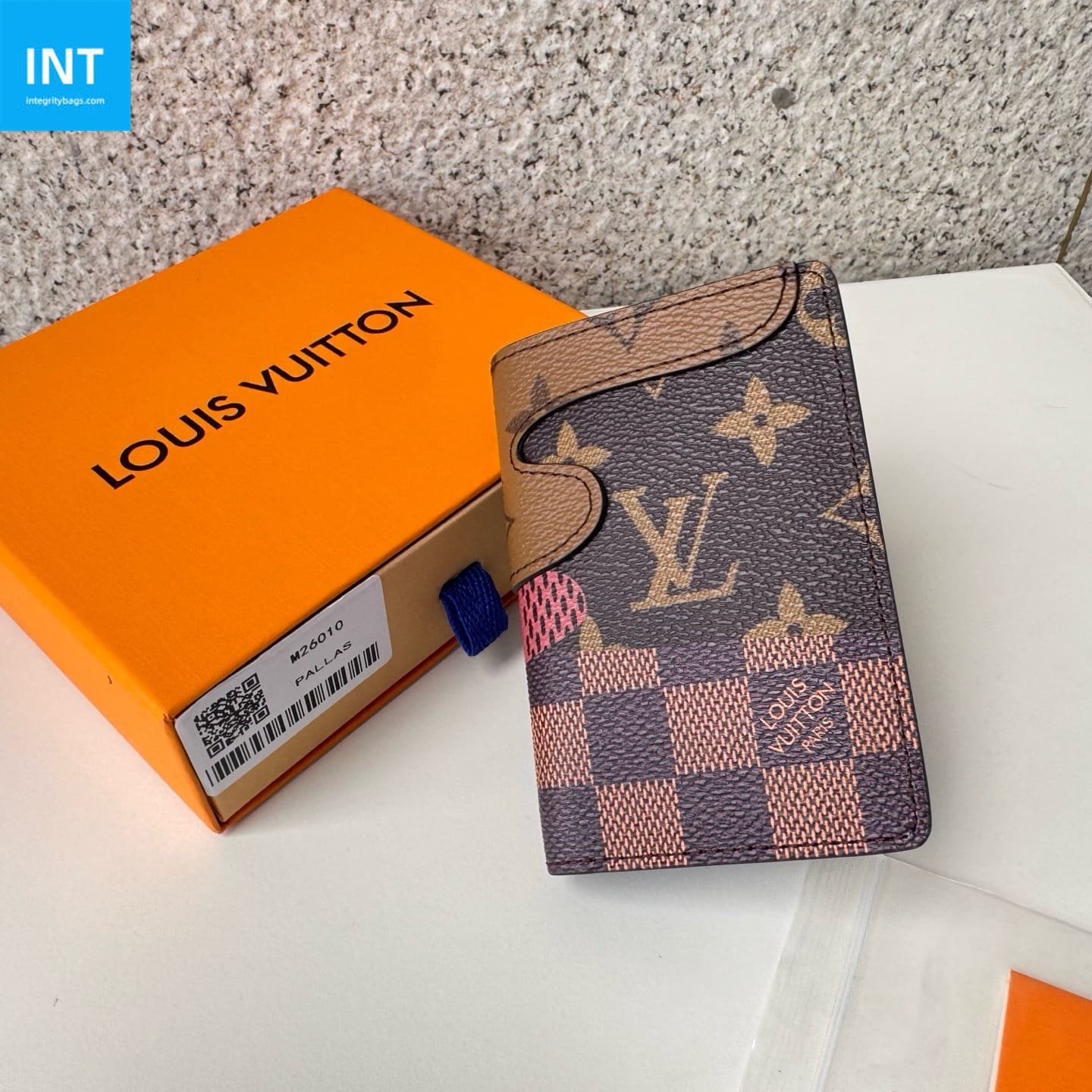 L0vis Vvtt0n M26010 Pocket Organizer