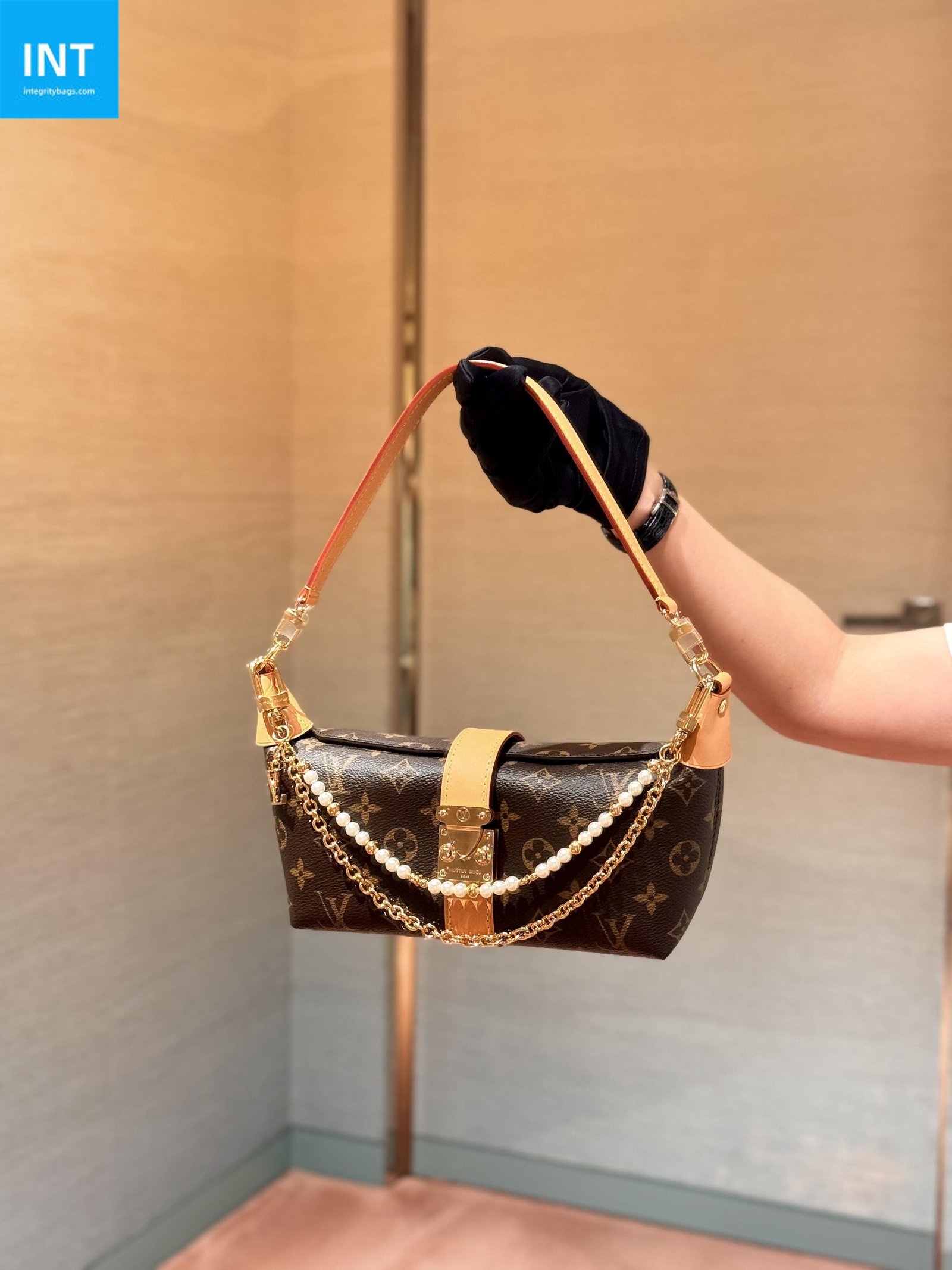 L0vis Vvtt0n M26191 POCHETTE MIA