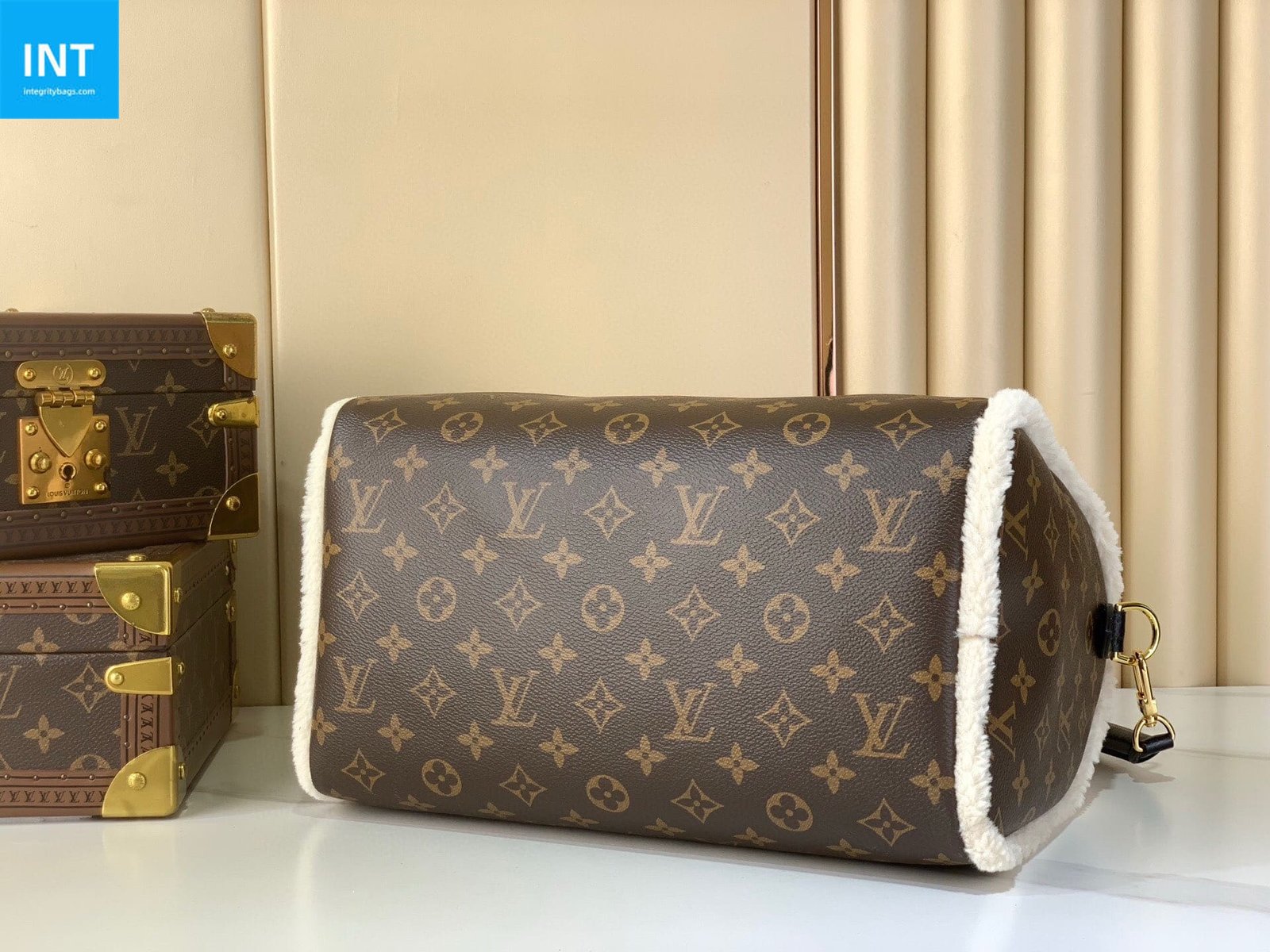 L0vis Vvtt0n M26326 SPEEDY SOFT 30 TEDDY