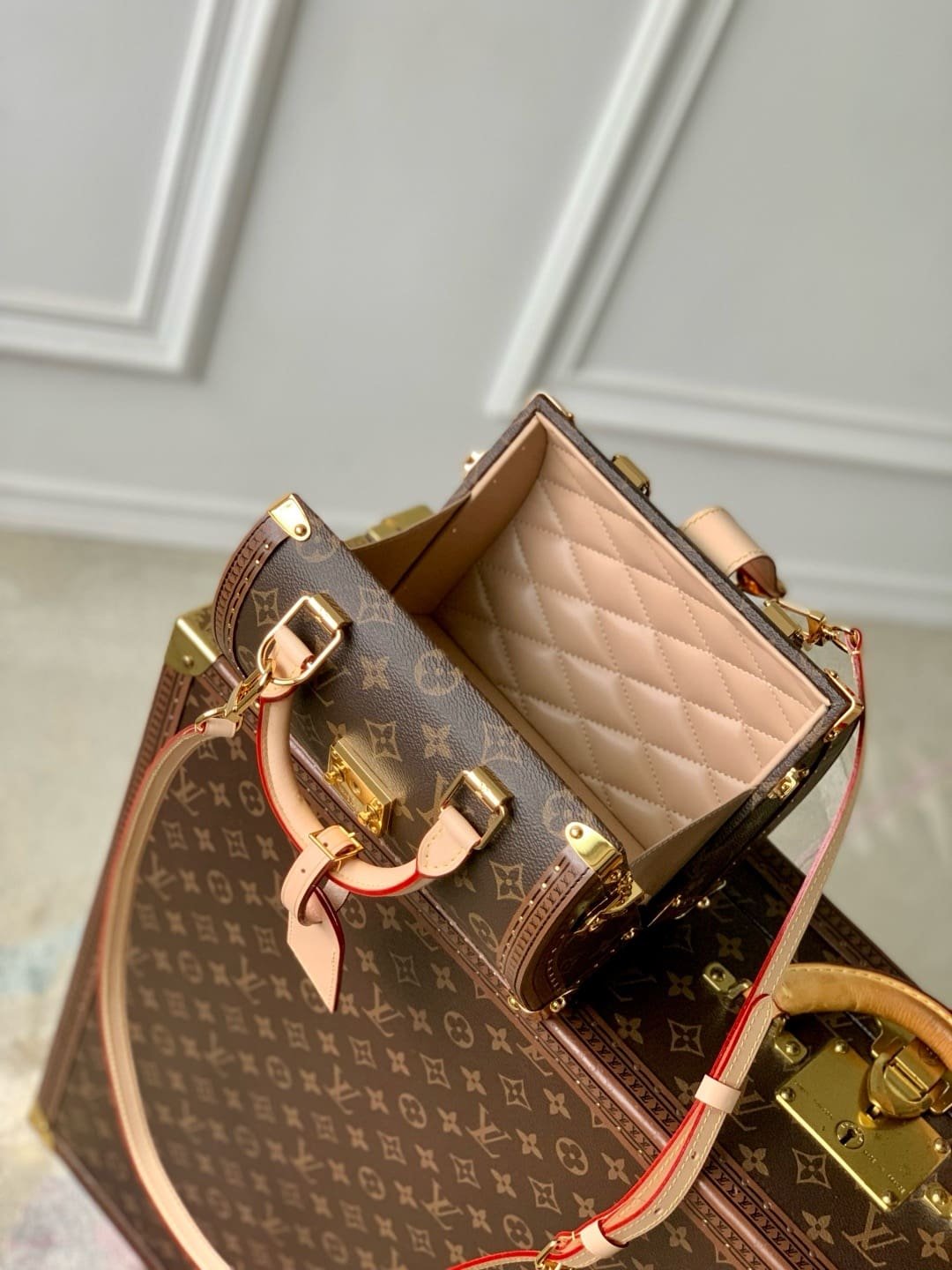 L0vis Vvtt0n M11154 Speedy Trunk 20 Monogram