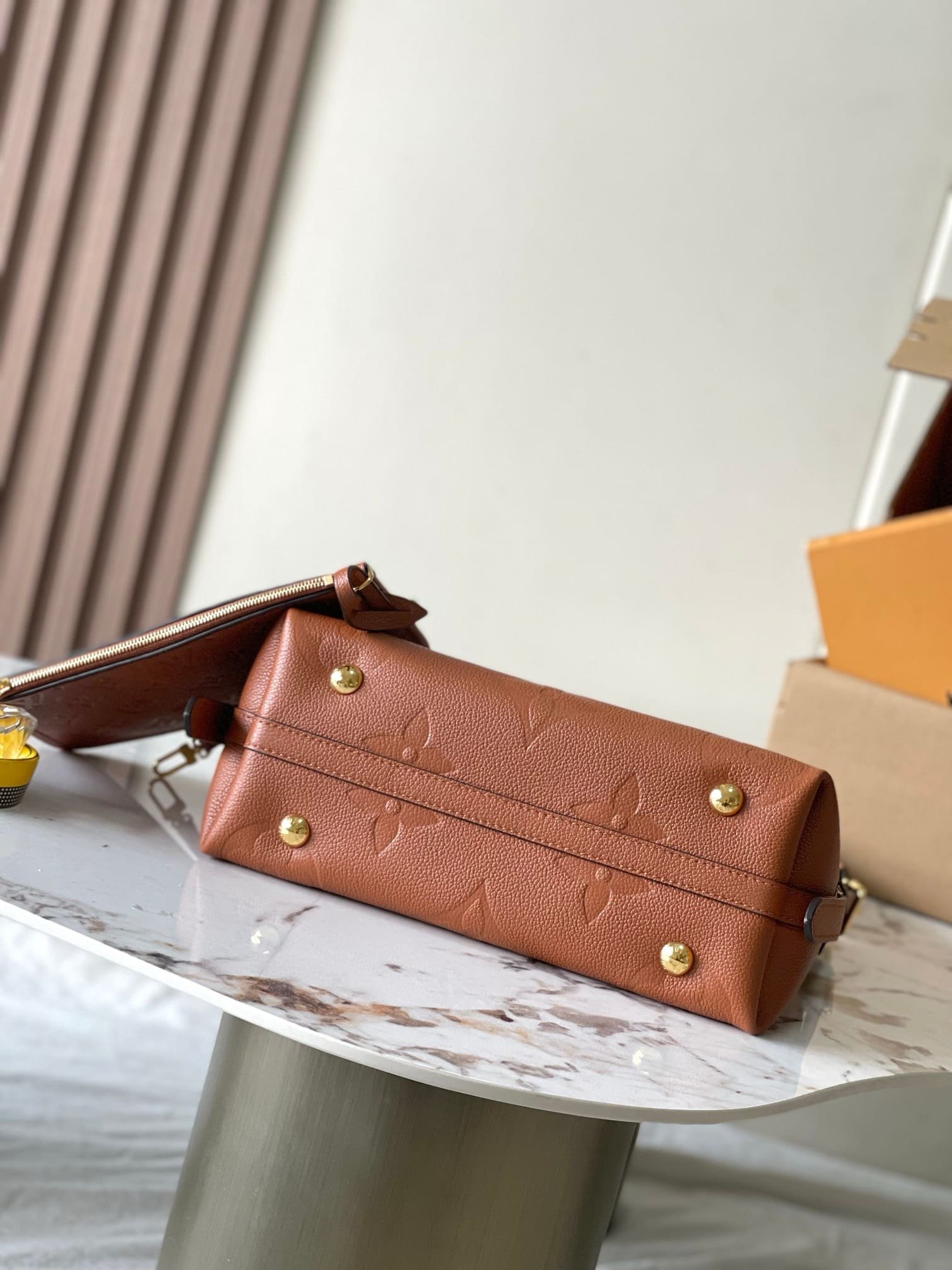 L0vis Vvtt0n M11790 CarryAll PM