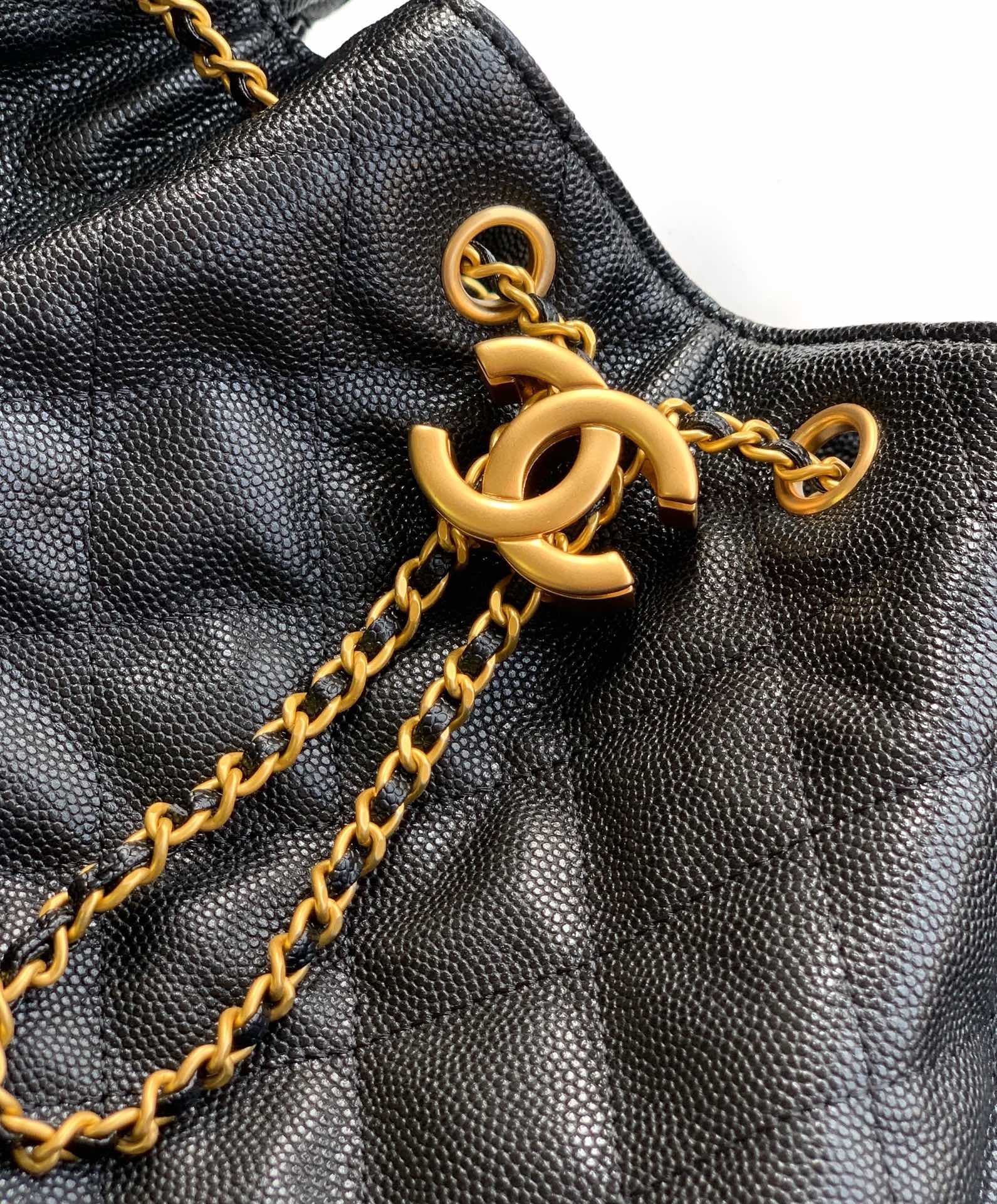 Ch**el 25 Medium Handbag