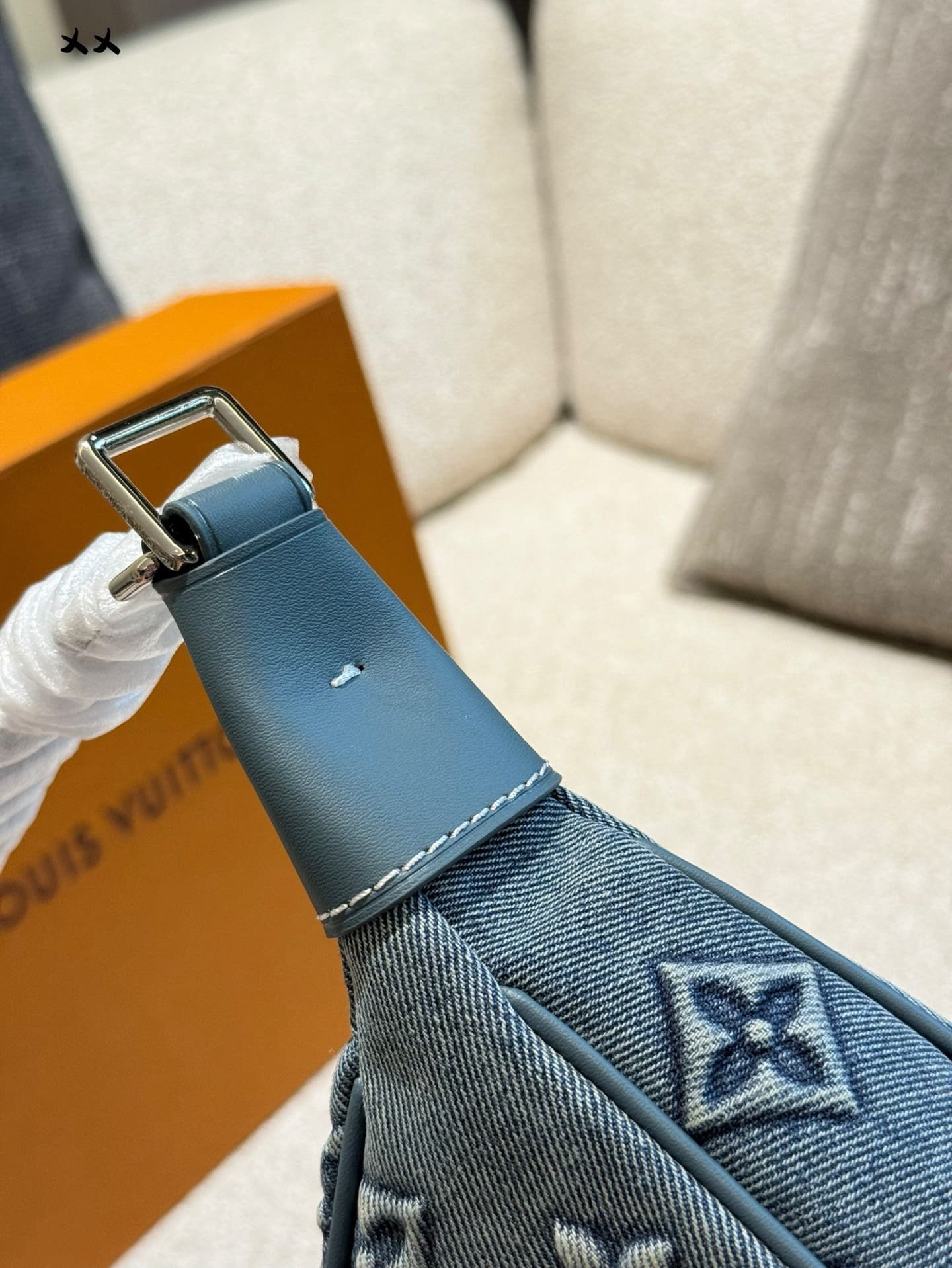 L0vis Vvtt0n denim bag
