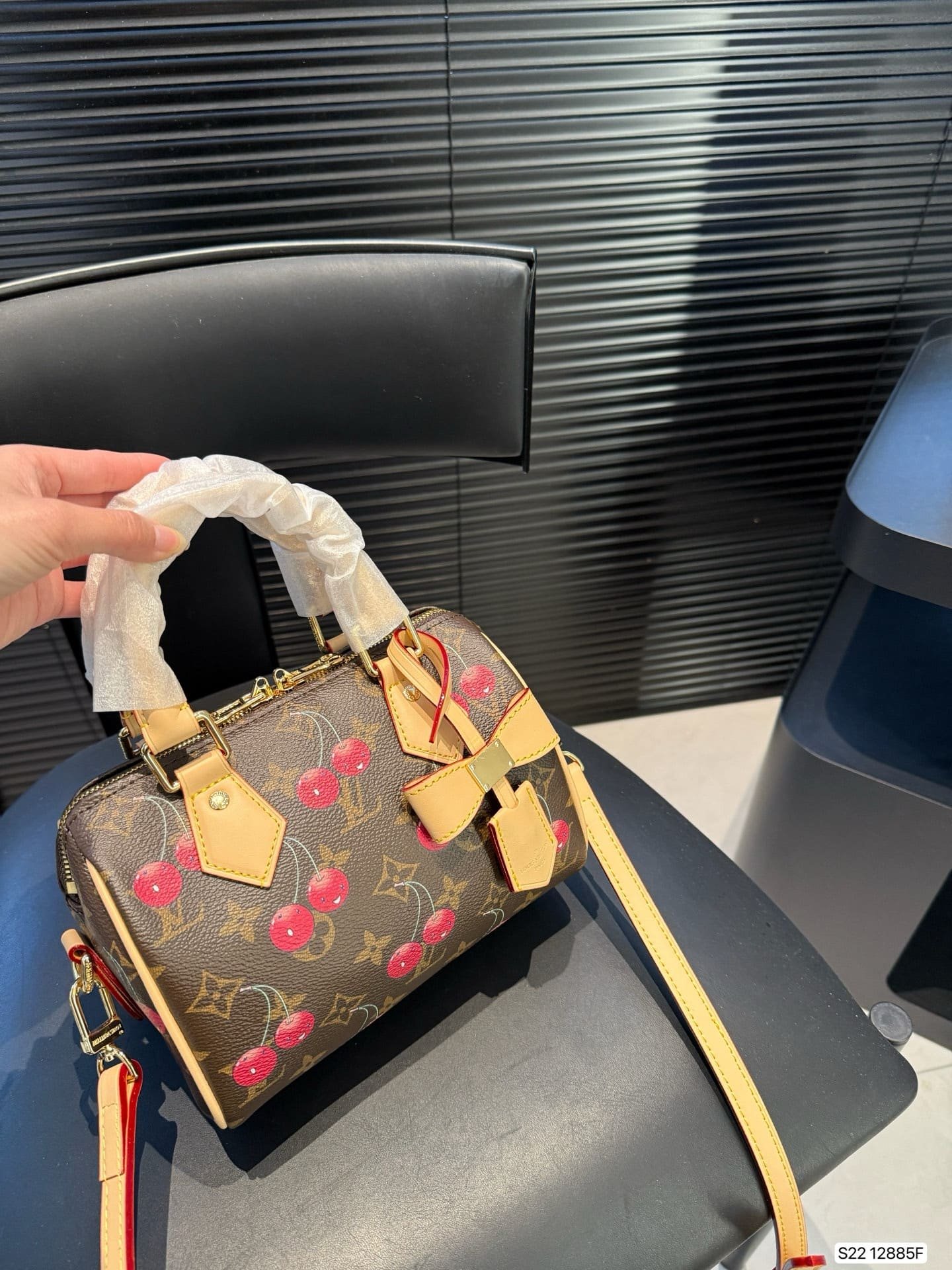 L0vis Vvtt0n M13094 LV x TM Speedy Bandoulière 20