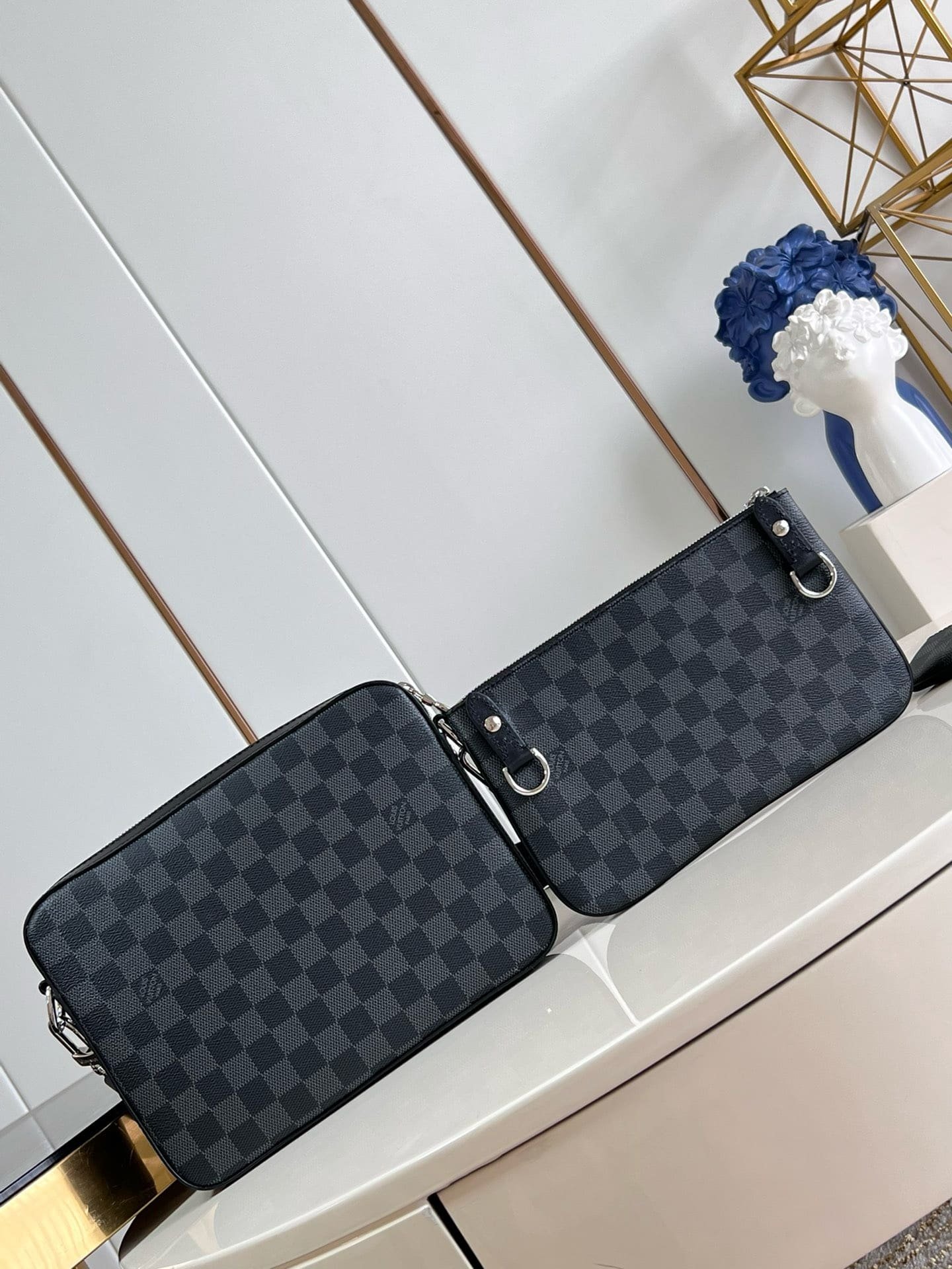 L0vis Vvtt0n N40519 Trio Messenger