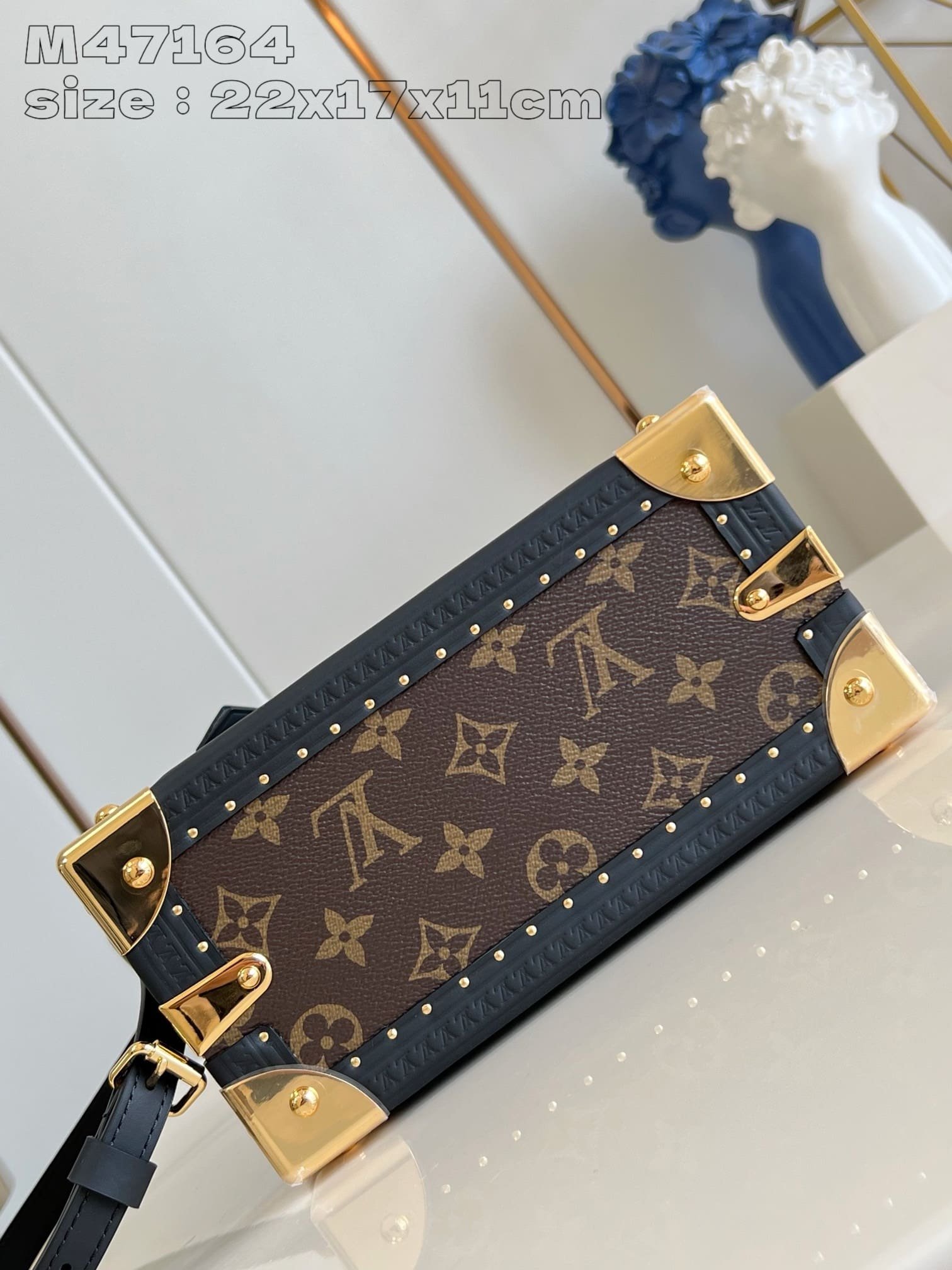L0vis Vvtt0n M47164 Petite Valise Monogram Reverse