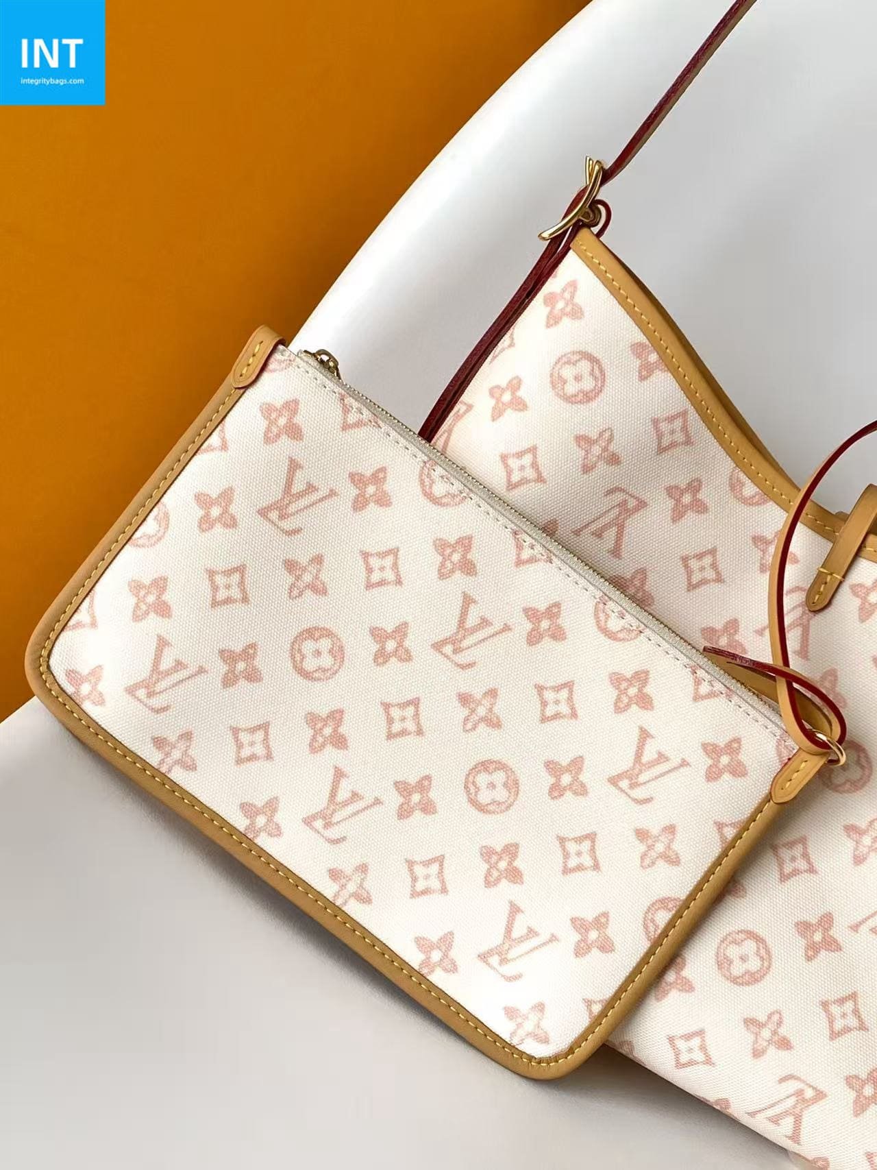 L0vis Vvtt0n M27948 CarryAll MM