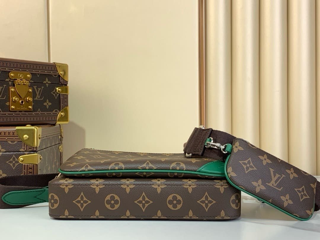 L0vis Vvtt0n M12766 Trio Messenger