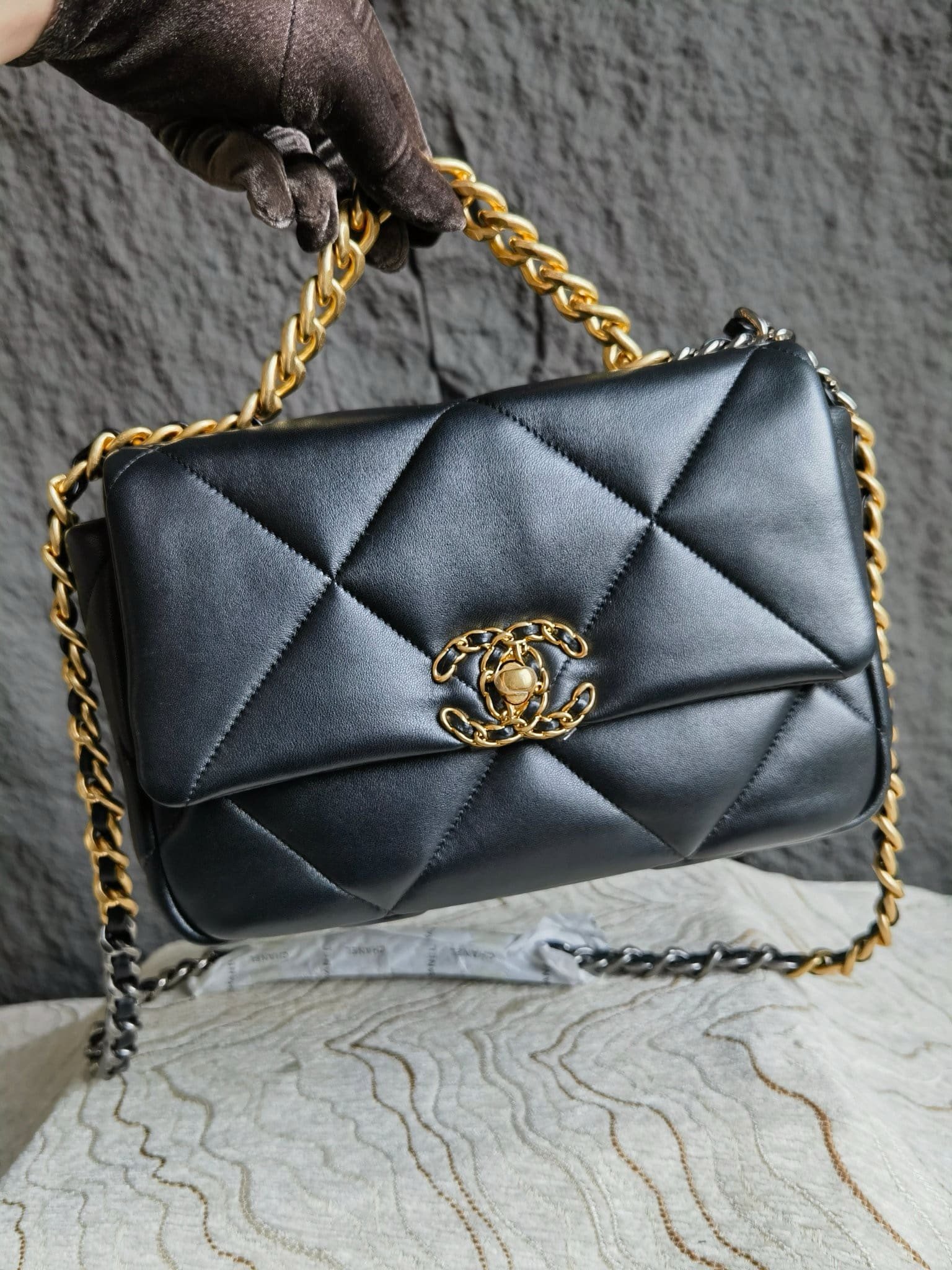 Ch**el 19 HANDBAG AS1160 Top quality version