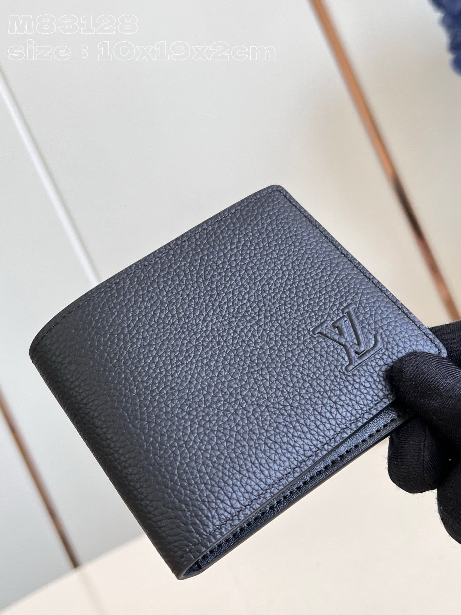 L0vis Vvtt0n M83128 Slender Wallet