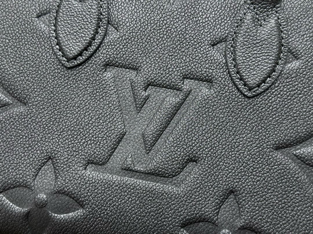 L0vis Vvtt0n M12886 OnTheGo PM