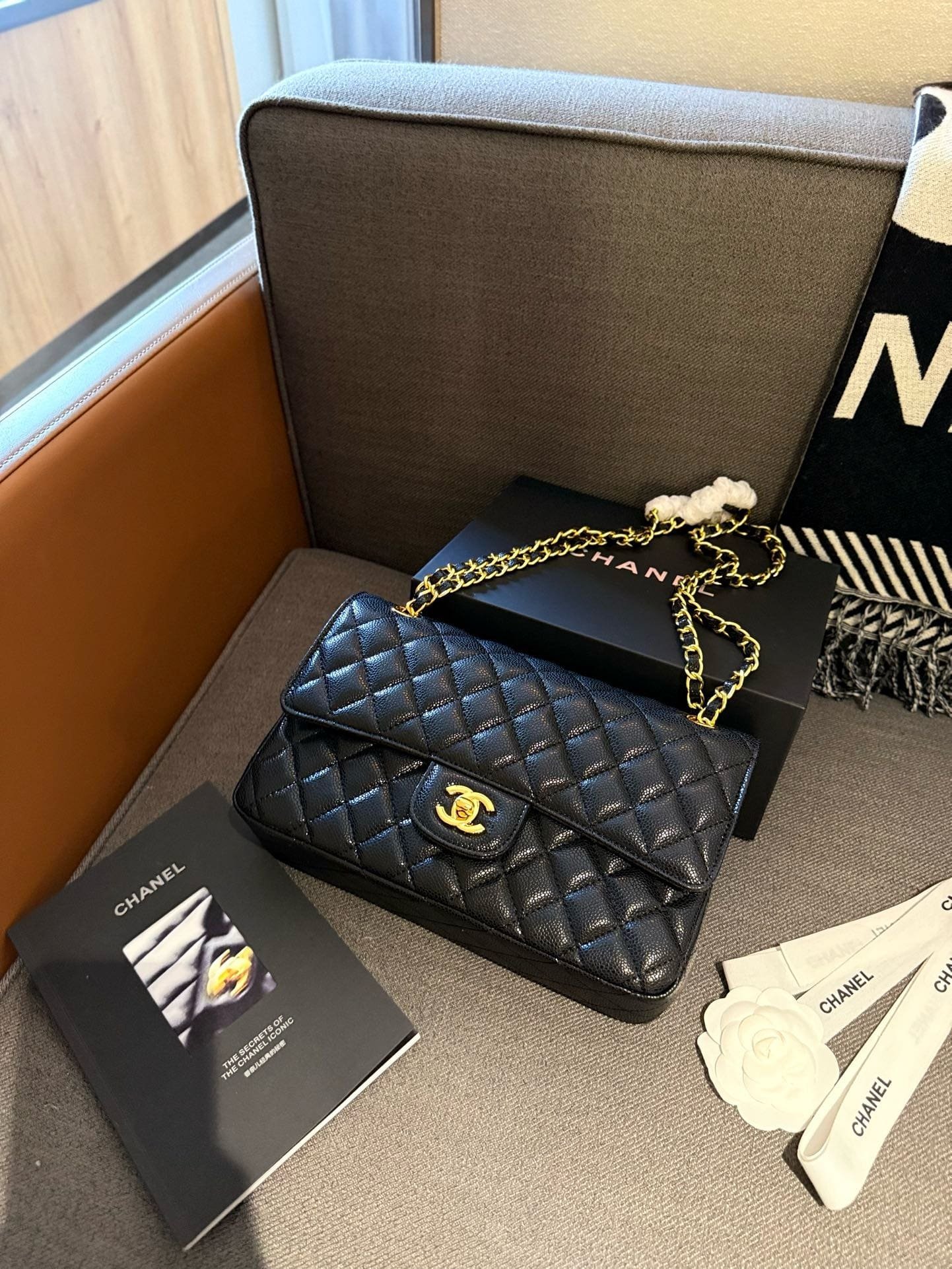 Ch**el CF Caviar Bag