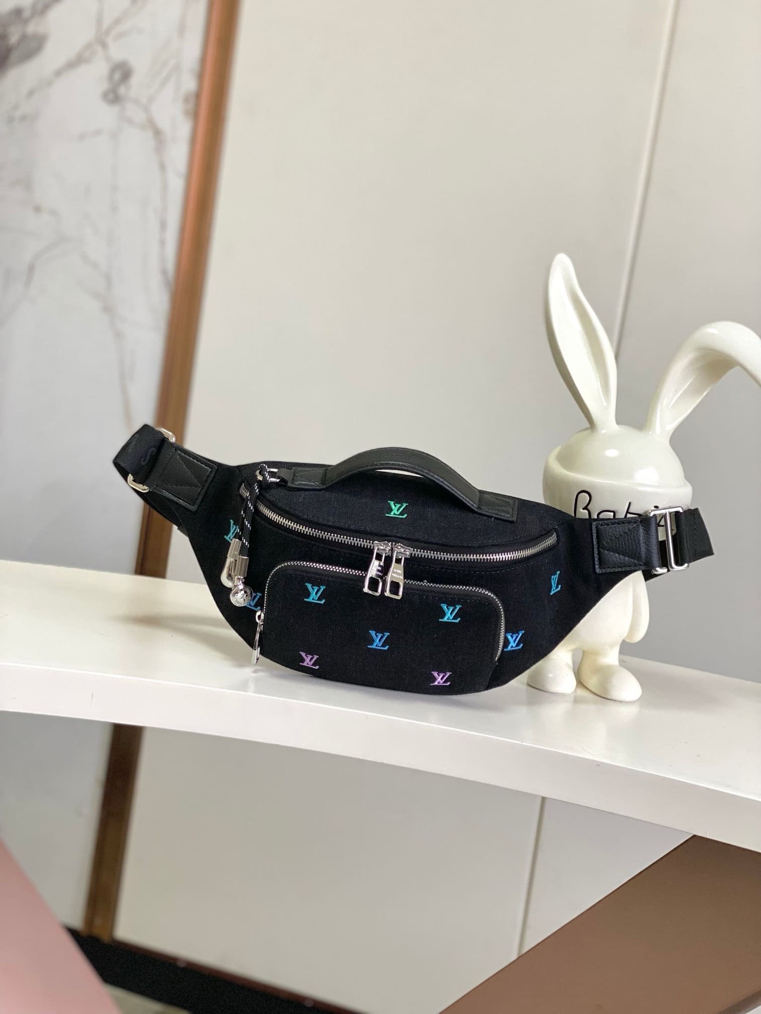 L0vis Vvtt0n M13961 Rush Bumbag