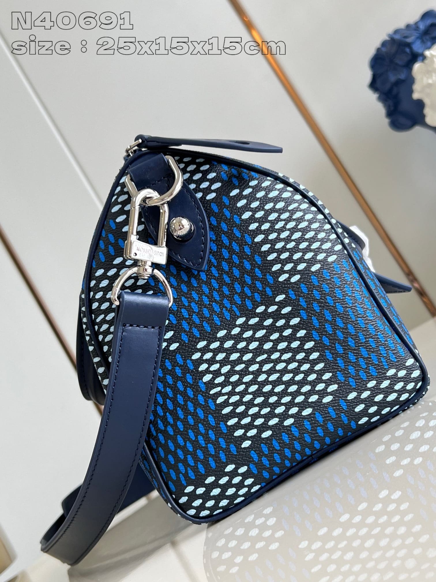 L0vis Vvtt0n N40691 SPEEDY 25 BANDOULIÈRE BAG