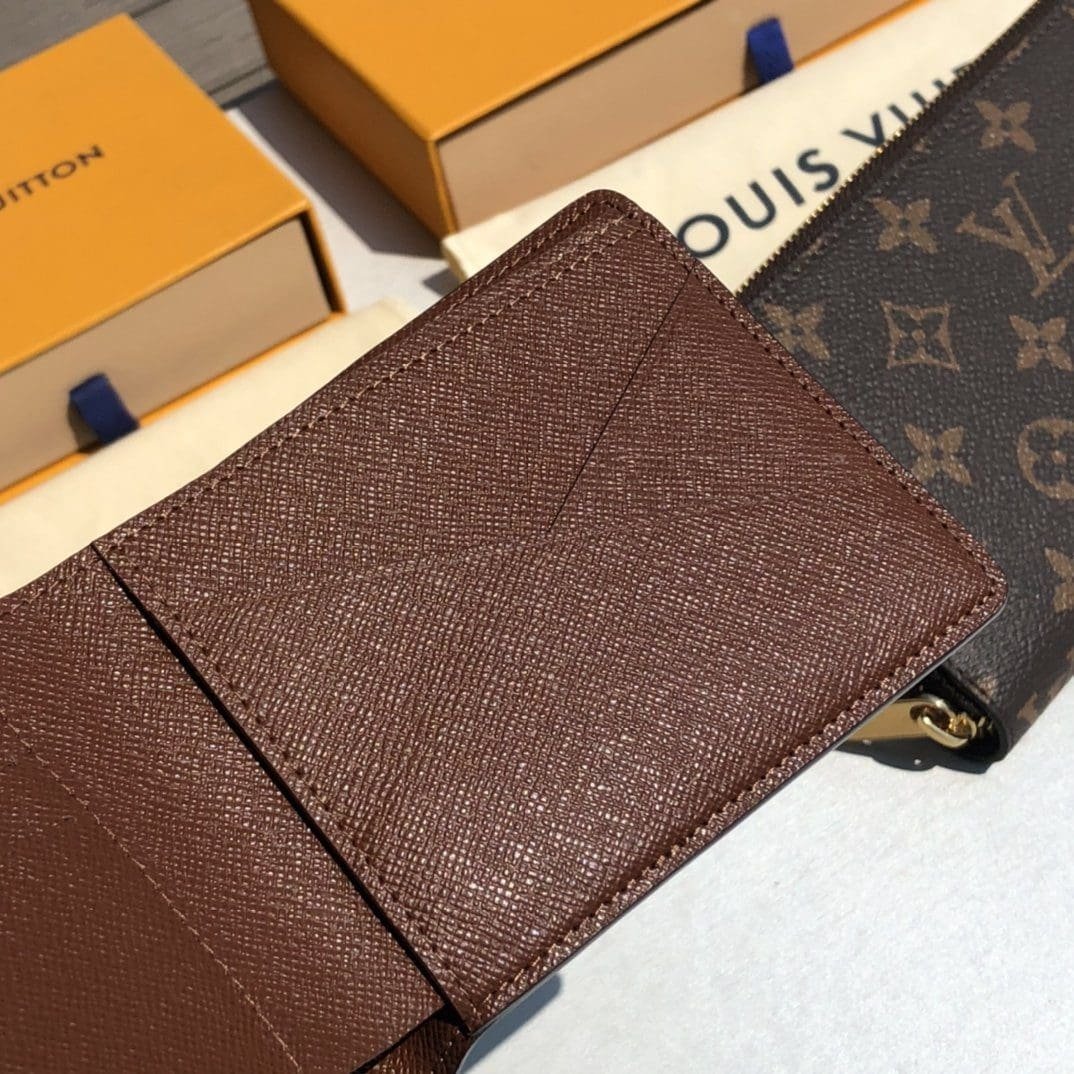 L0vis Vvtt0n Marco Wallet M61675