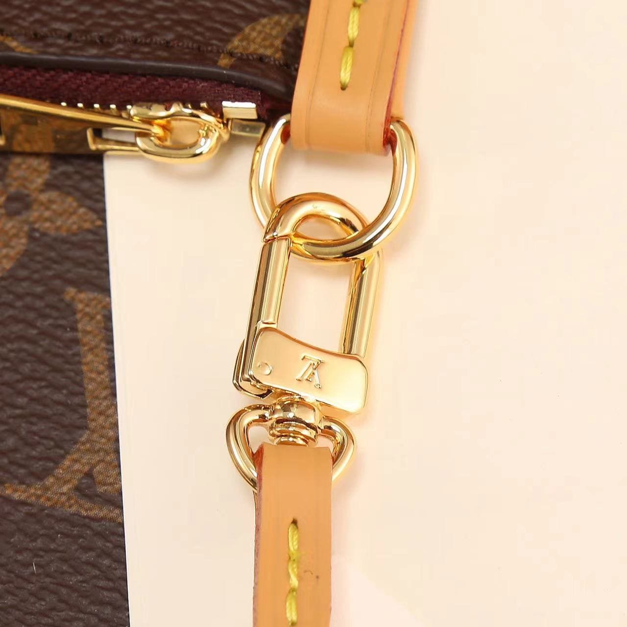 L0vis Vvtt0n CARRYALL MM M46197