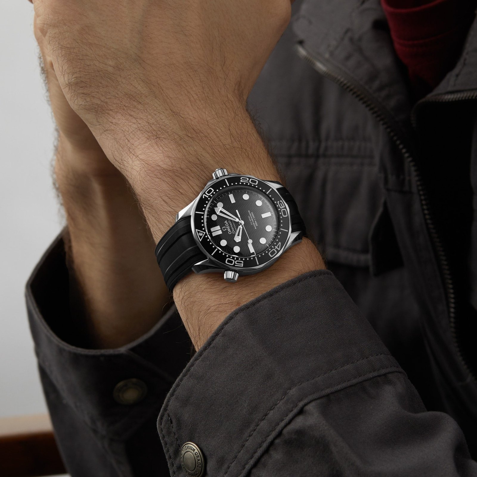 0me*ga Seamaster Diver 300M
