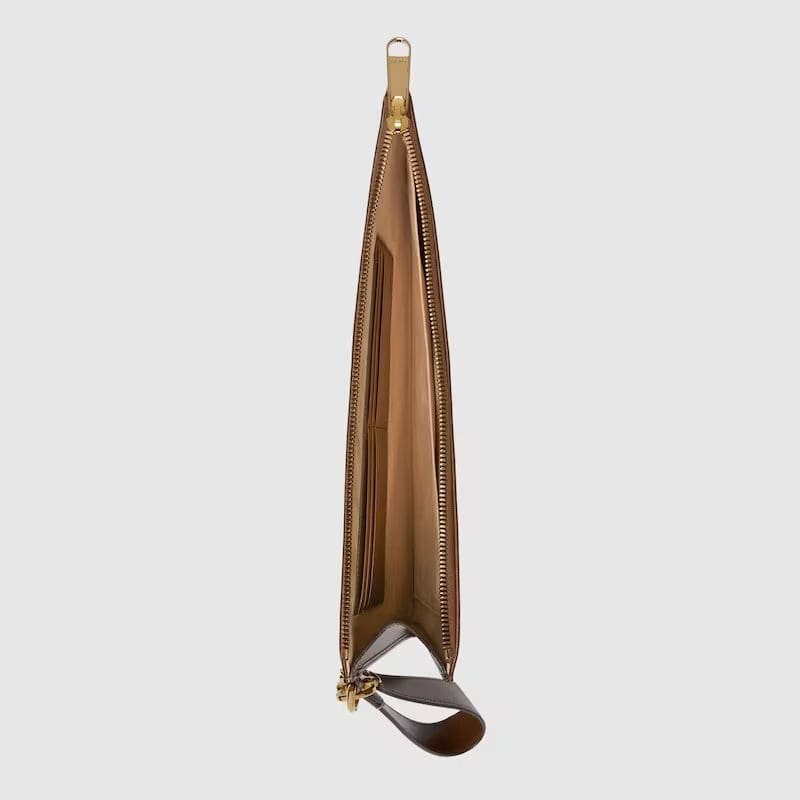 Gvc*1 POUCH WITH INTERLOCKING G
