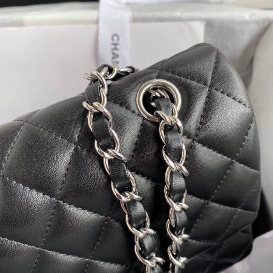 Ch**el CLASSIC HANDBAG Lambskin & Silver Metal