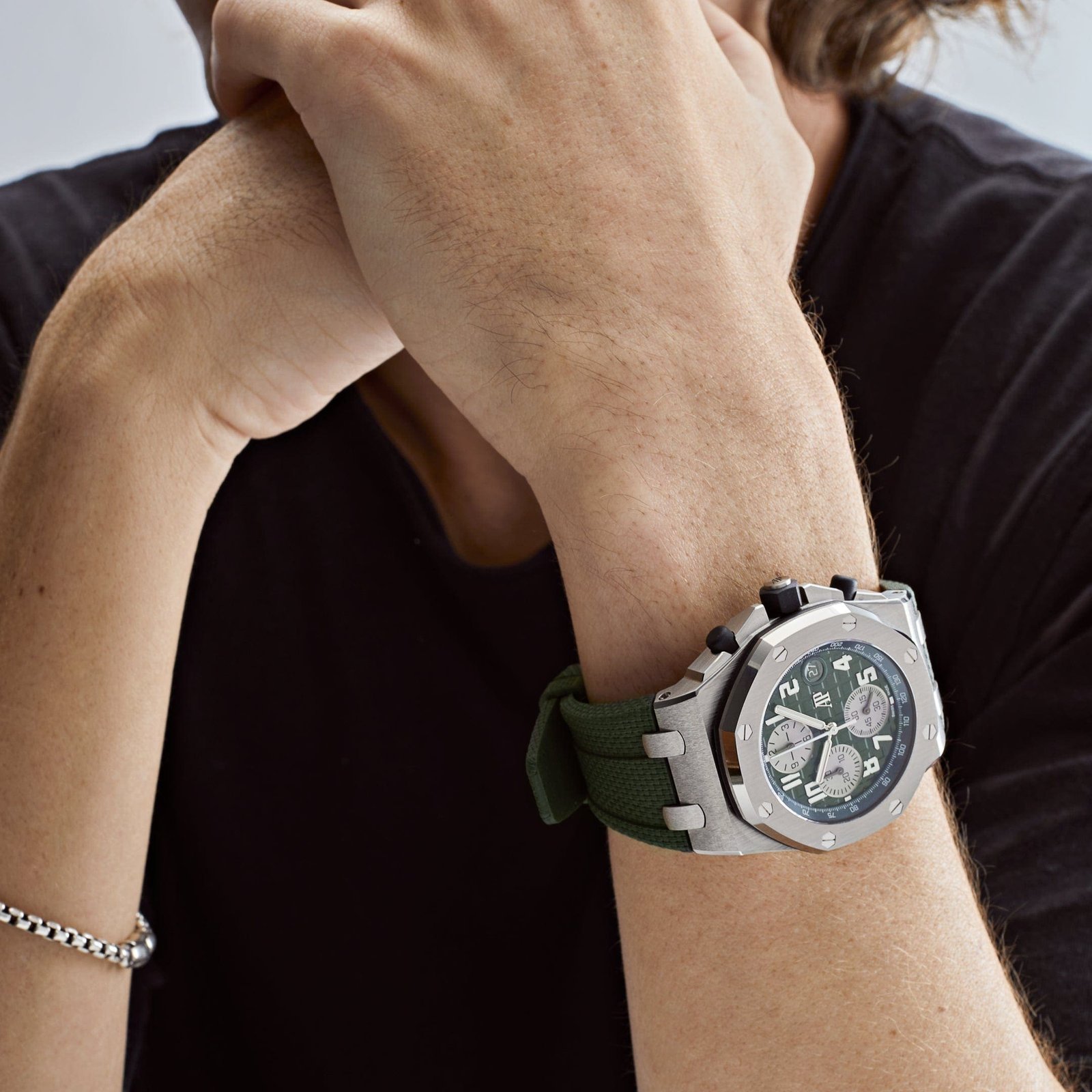 Audemars P1g*et Royal Oak Offshore 26238TI.OO.A056CA.01 Chronograph Titanium Green Dial