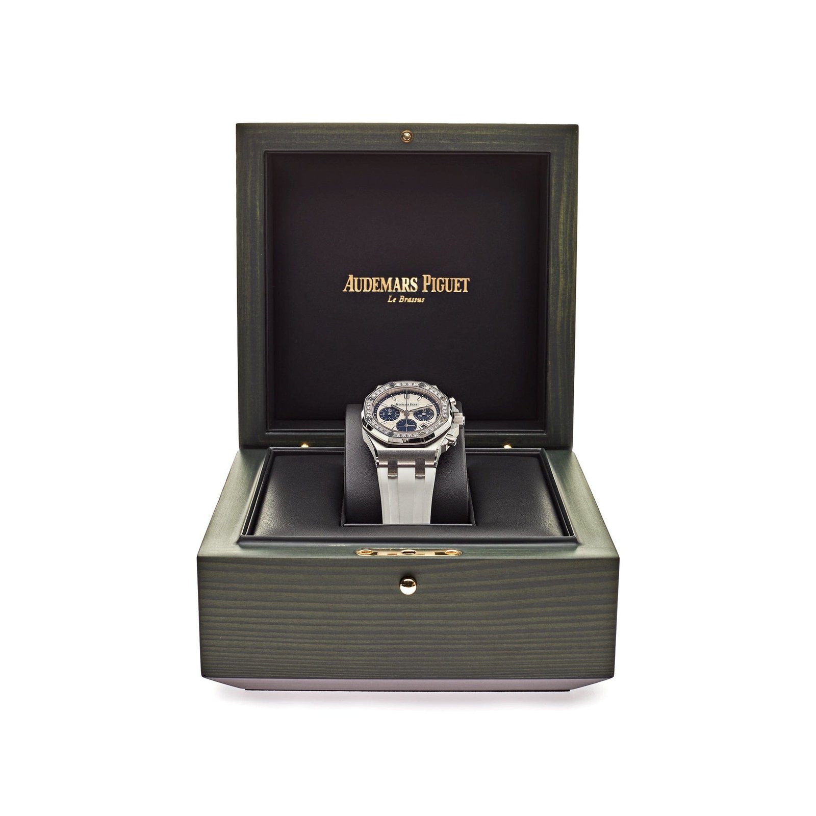 Audemars P1g*et Royal Oak Offshore 26231ST.ZZ.D010CA.01.A Chronograph Stainless Steel Silver Dial D1am0nd Bezel (2022)